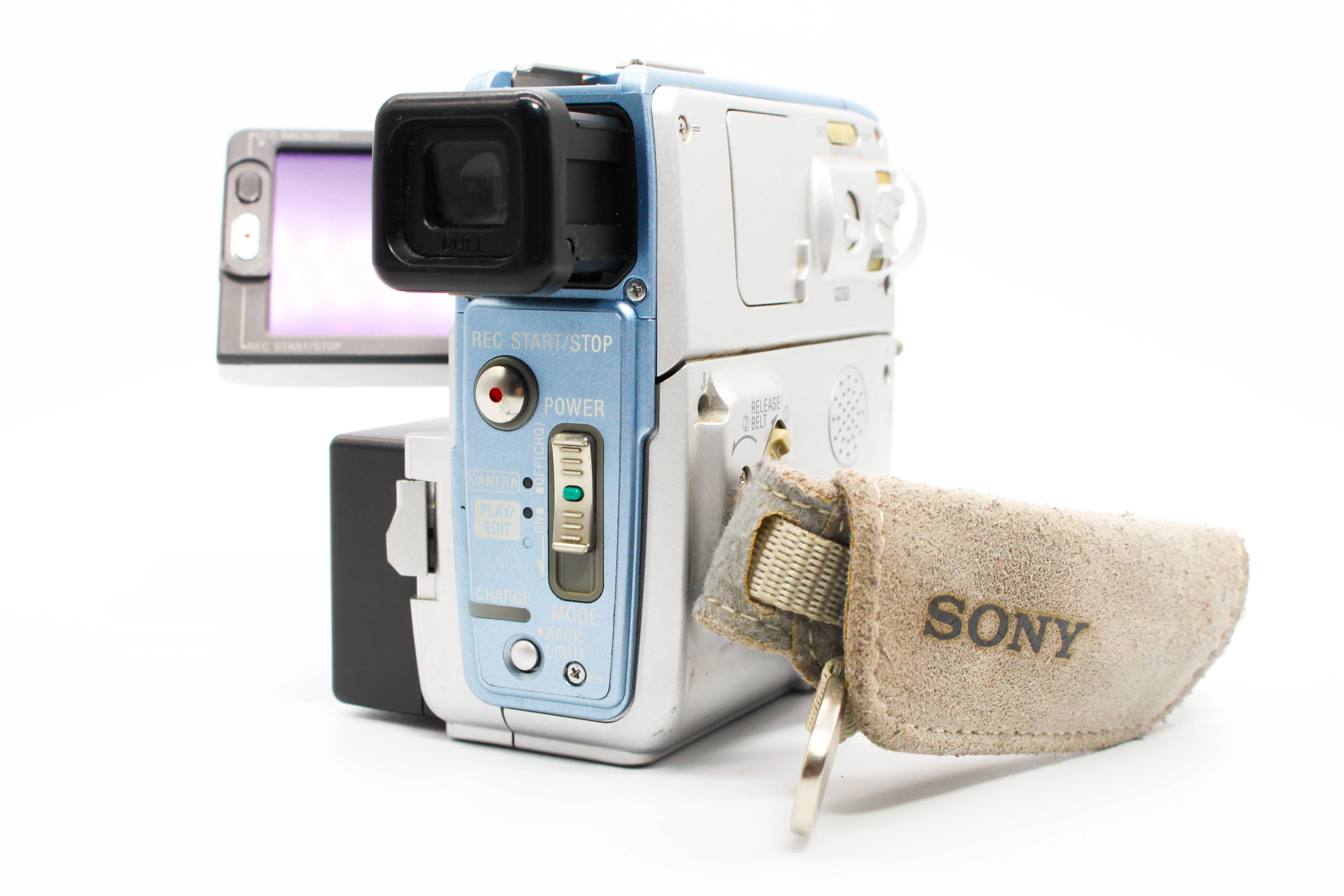 Sony DCR-PC106E MiniDV Video Handycam Camcorder Camera - Tested Bundle Rare - Image 5