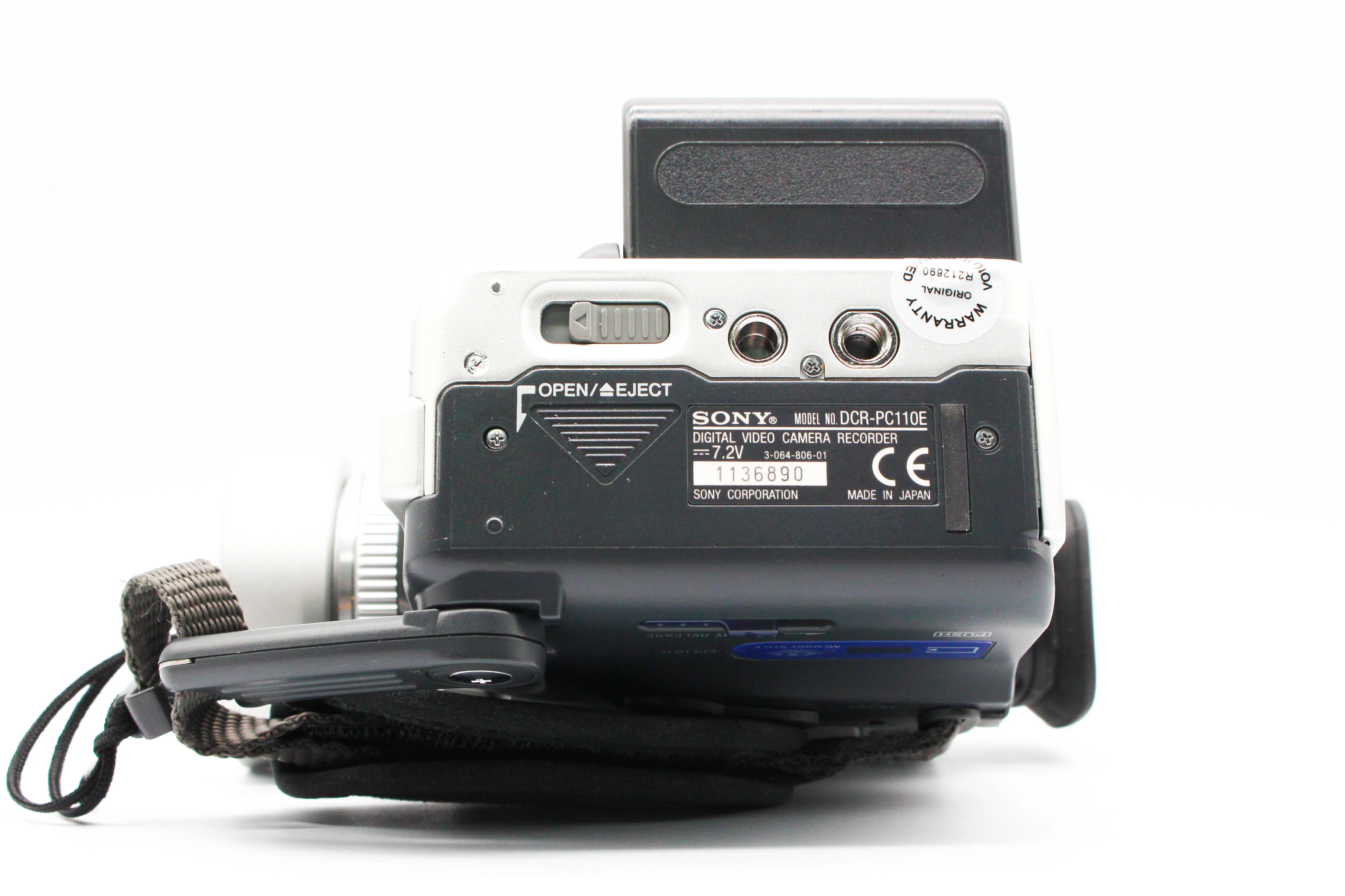 Sony DCR-PC110E MiniDV Handycam Digital Video Camera Camcorder - Image 8