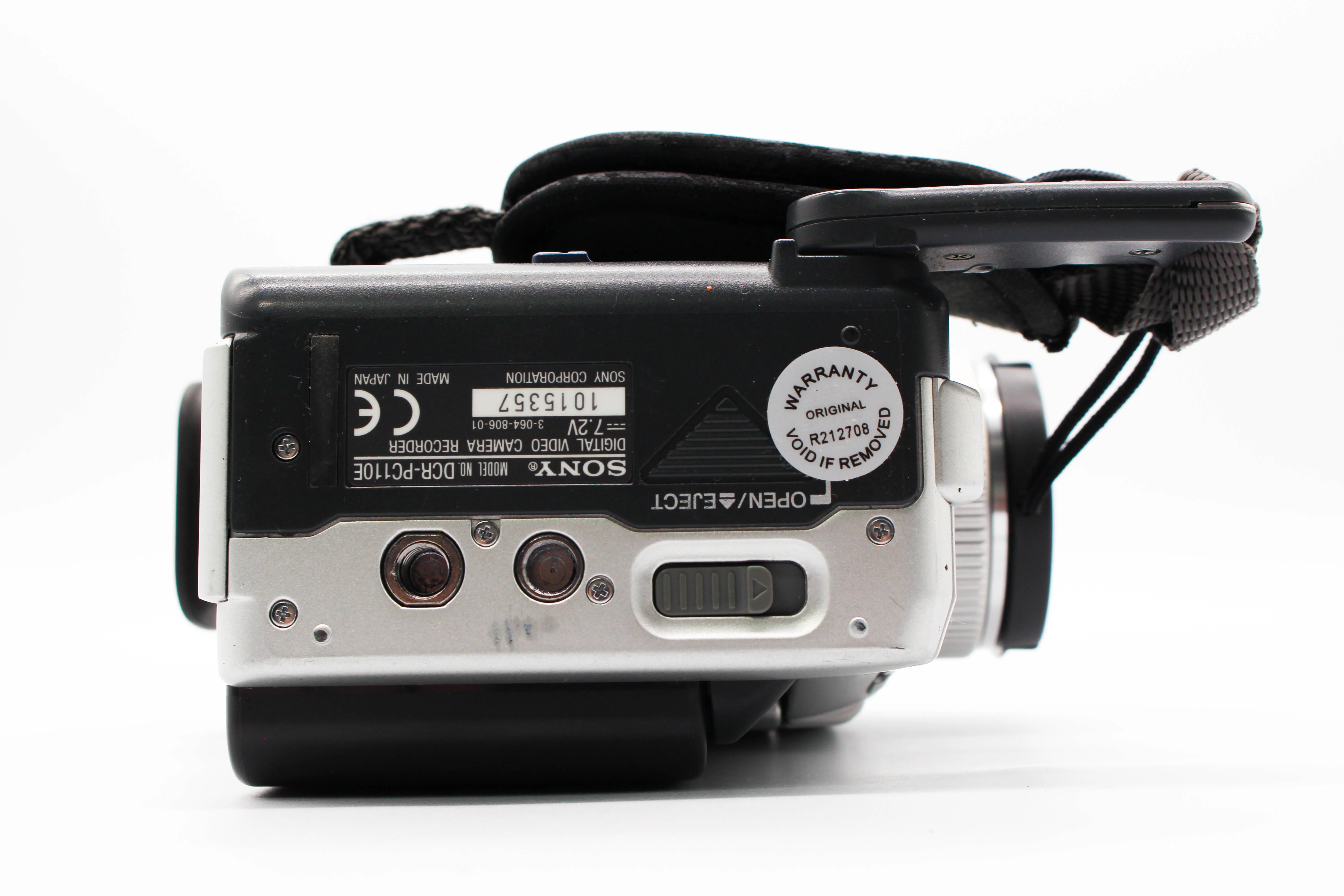 Sony DCR-PC110E MiniDV Handycam Digital Video Camera Camcorder - Tested Bundle Good - Image 9