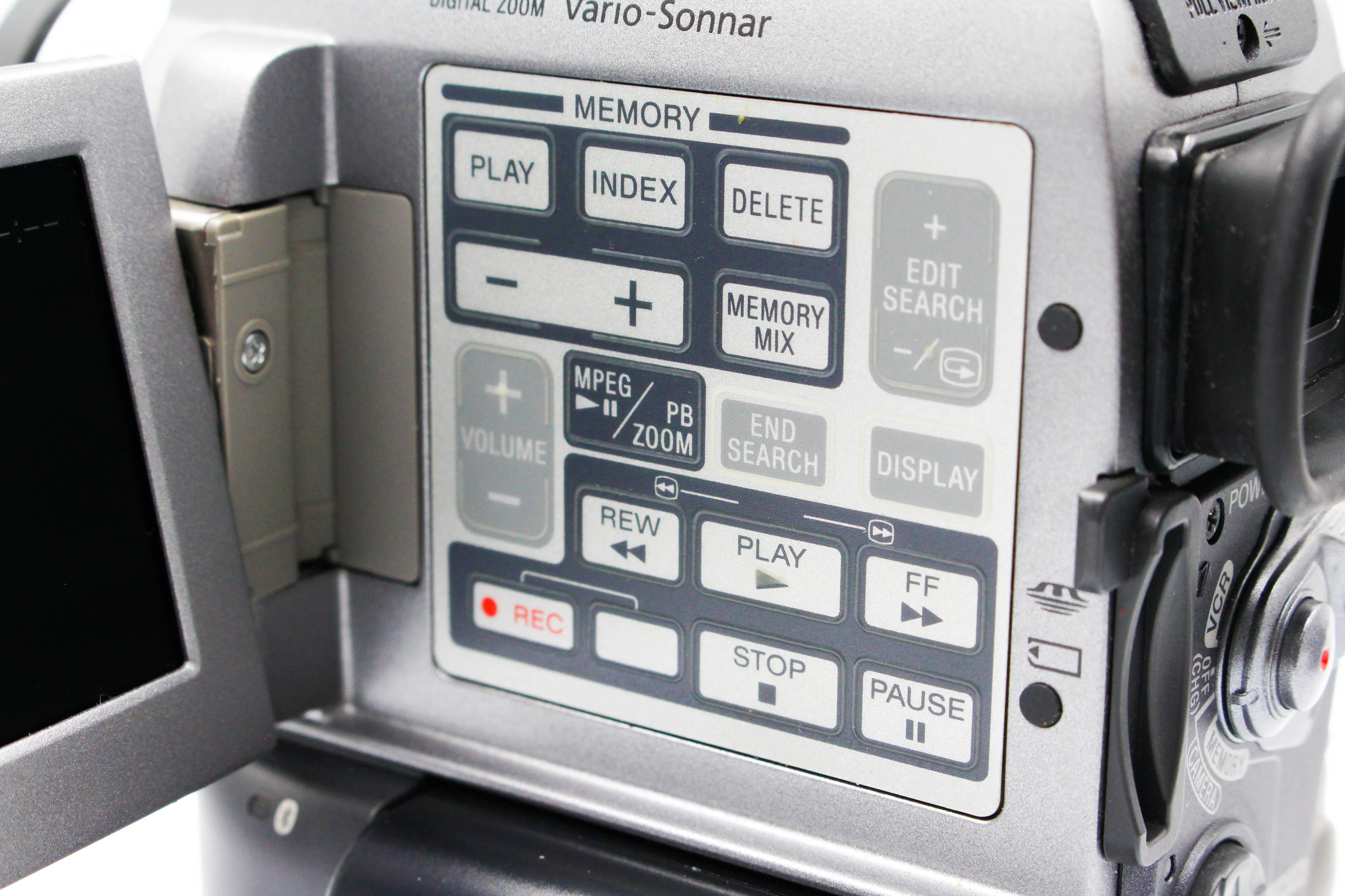 Sony DCR-PC120E MiniDV Handycam Digital Video Camera Camcorder - Image 12