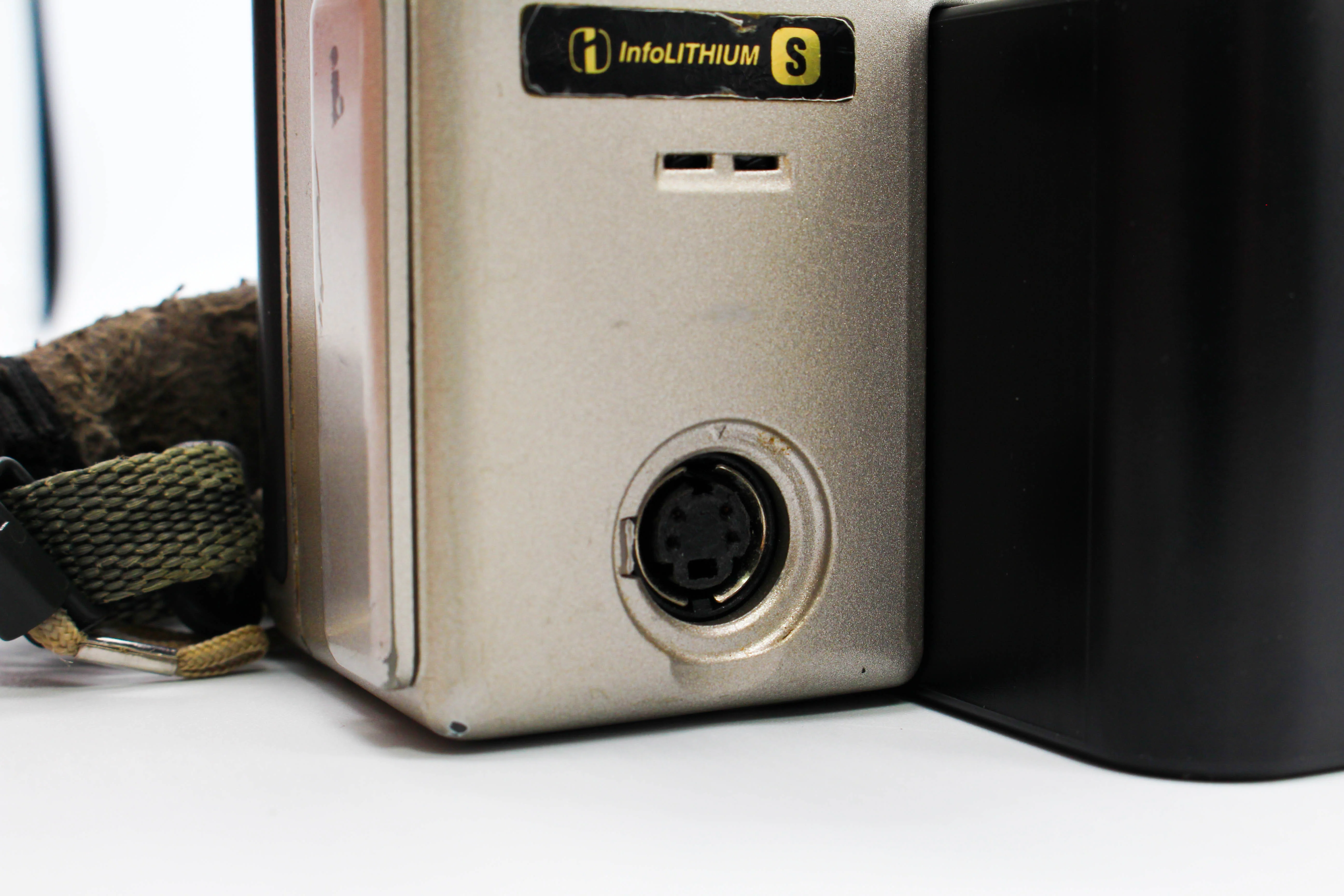Sony DCR-PC1E MiniDV Digital Video Handycam Camcorder - Tested Bundle Good Rare - Image 8