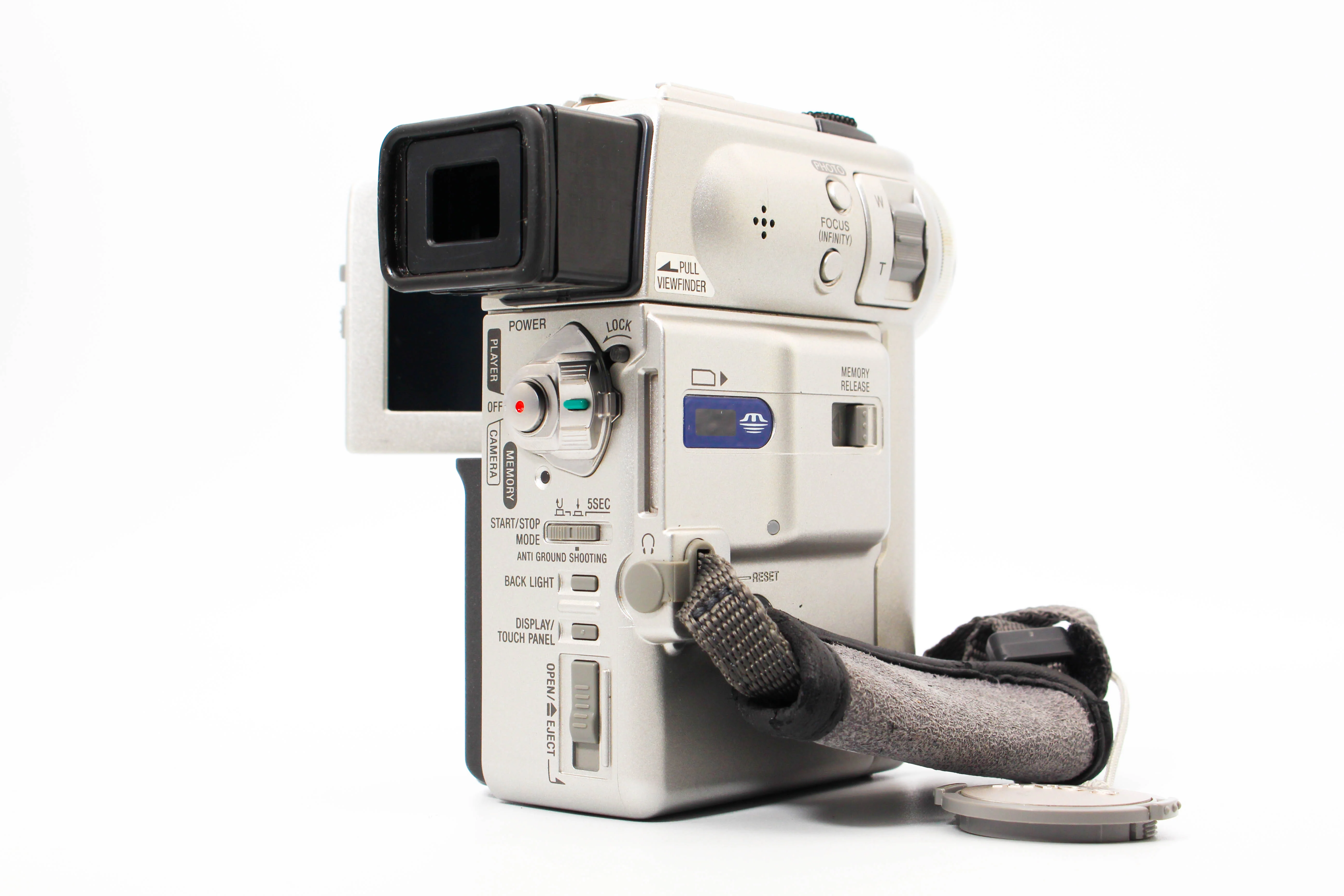 Sony DCR-PC3E MiniDV Handycam Digital Video Tape Camera Camcorder - Tested Bundle Excellent - Image 4