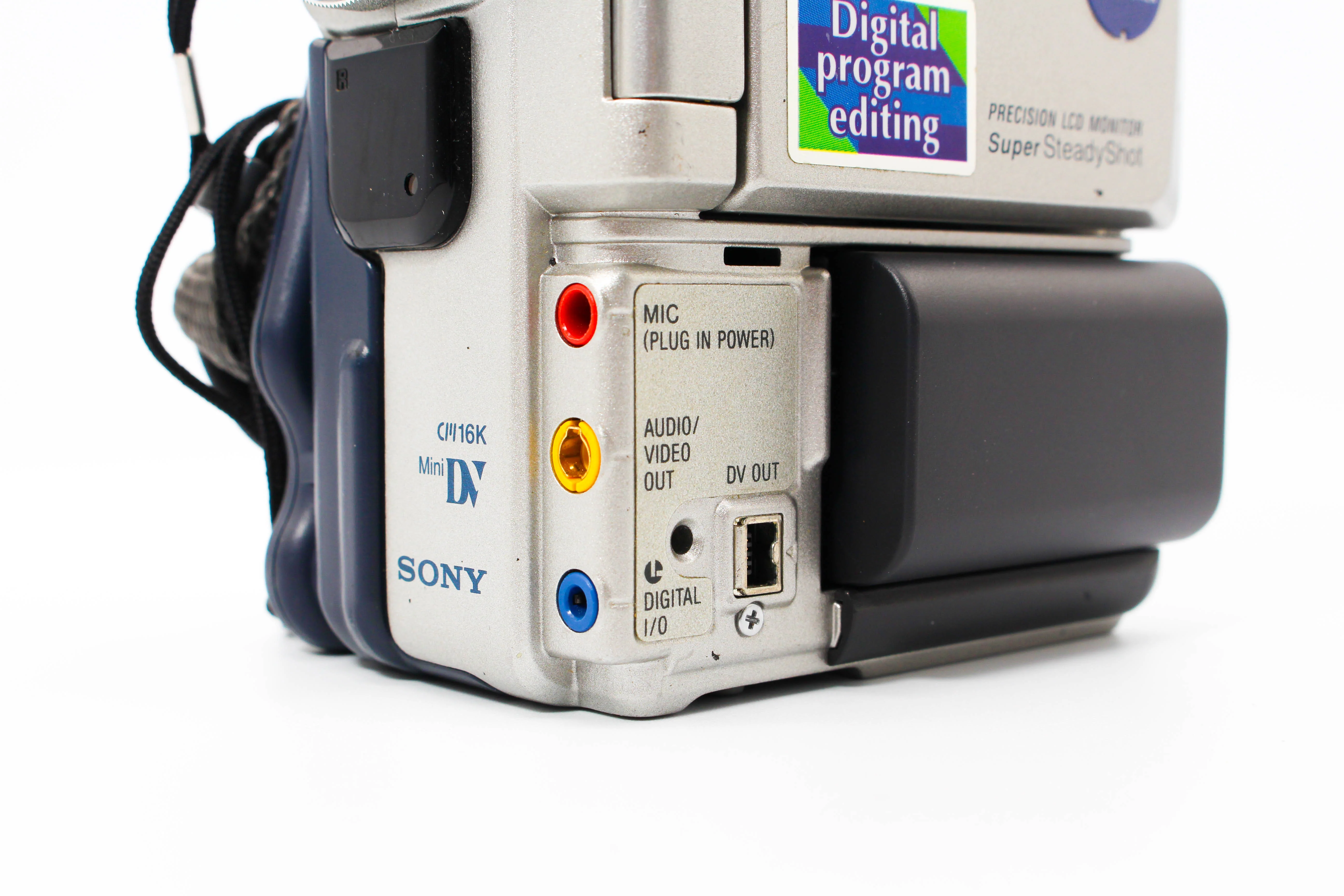 Sony DCR-PC5E MiniDV Handycam Tape Digital Video Camcorder - Tested Bundle Good - Image 7