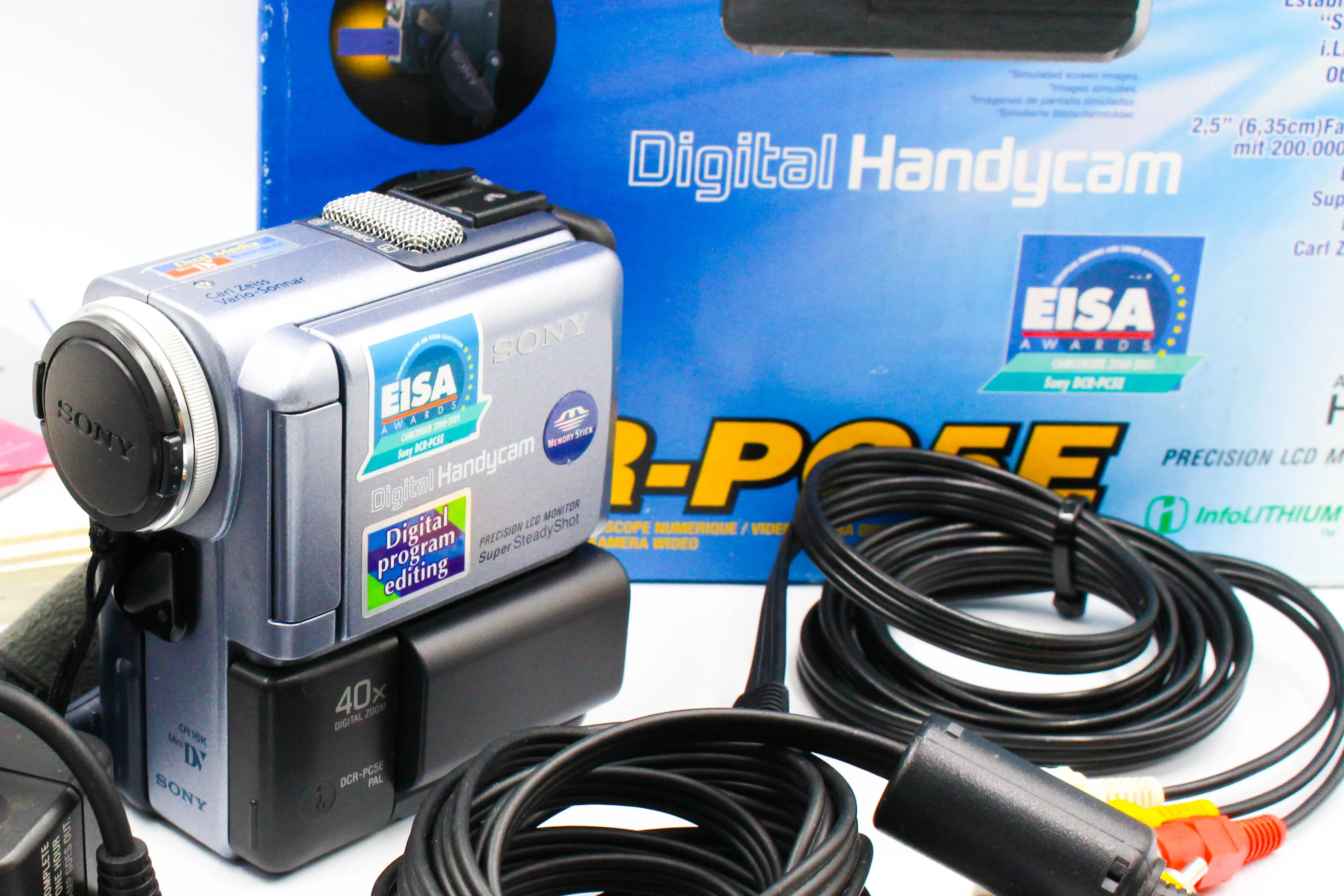 Sony DCR-PC5E MiniDV Tape Digital Video Camcorder Camera - Tested Bundle - Image 2