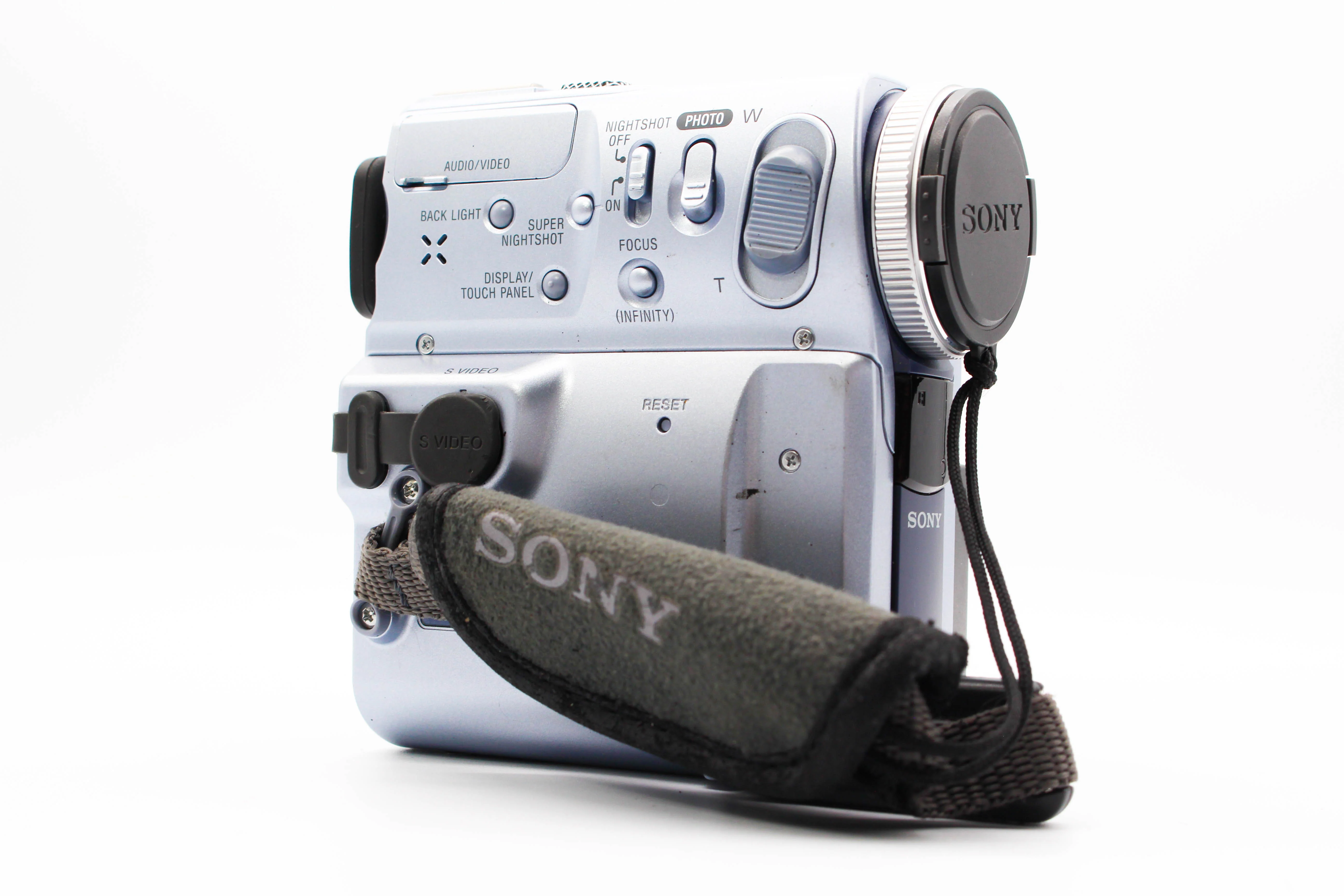 Sony DCR-PC8E MiniDV Tape Digital Video Camera Camcorder - Tested Bundle Good - Image 3