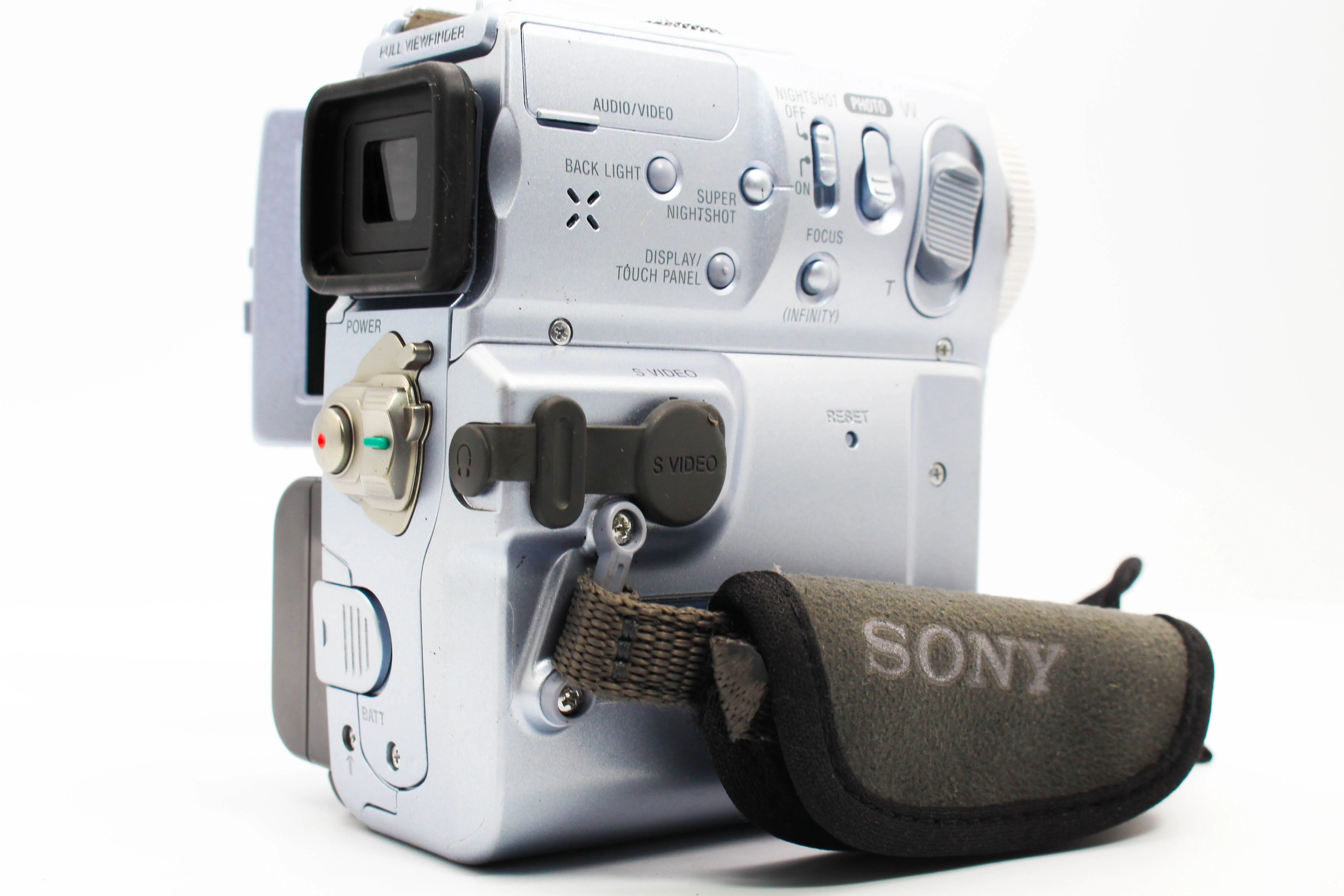 Sony DCR-PC8E MiniDV Handycam Camera Digital Video Camcorder - Tested Bundle - Image 4