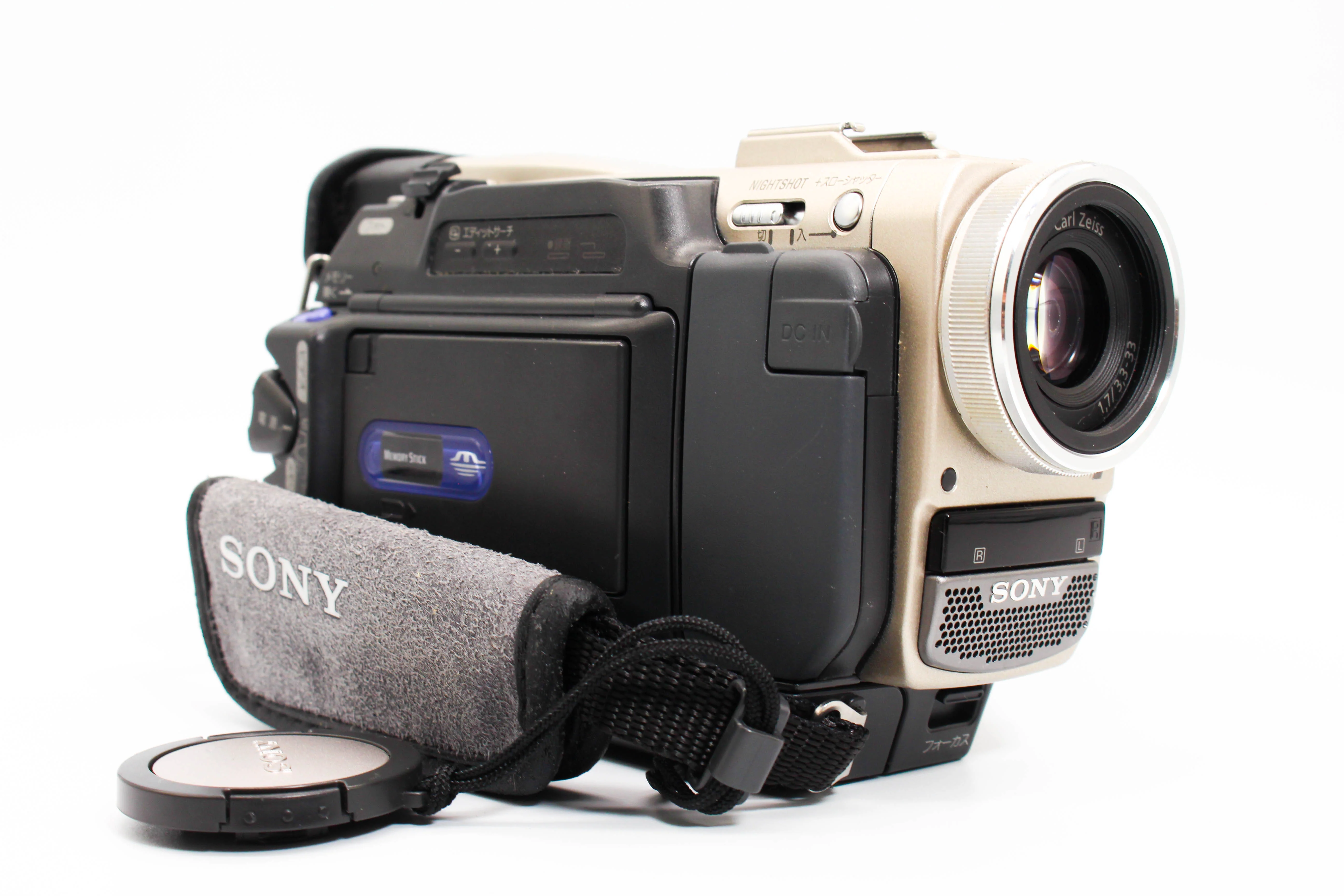 Sony DCR-TRV10 NTSC Japanese MiniDV Video Handycam Camcorder Camera - Tested Bundle Excellent - Image 3