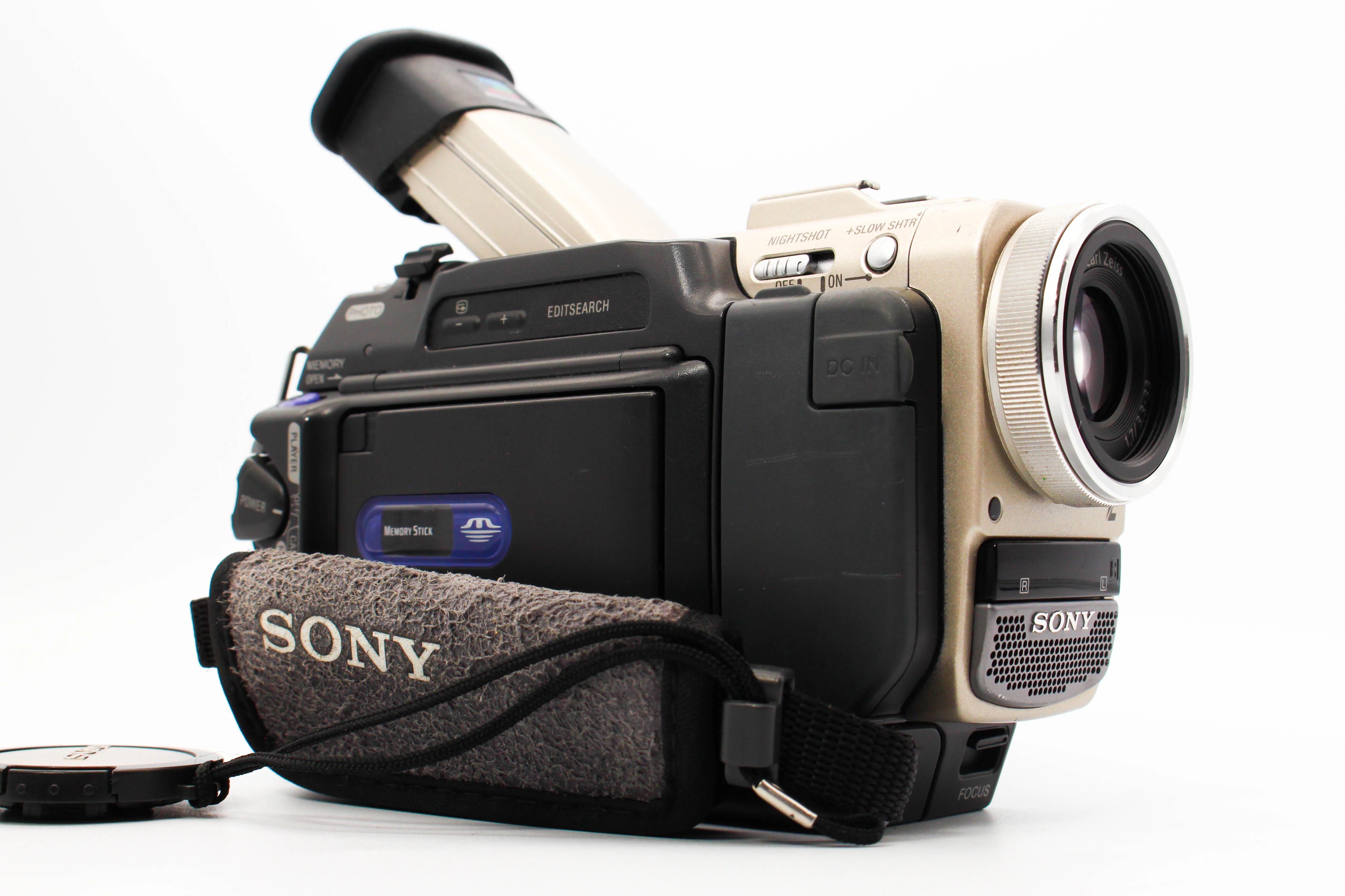 Sony DCR-TRV10E MiniDV Handycam Digital Video Camcorder Camcorder - Tested Bundle Excellent - Image 3
