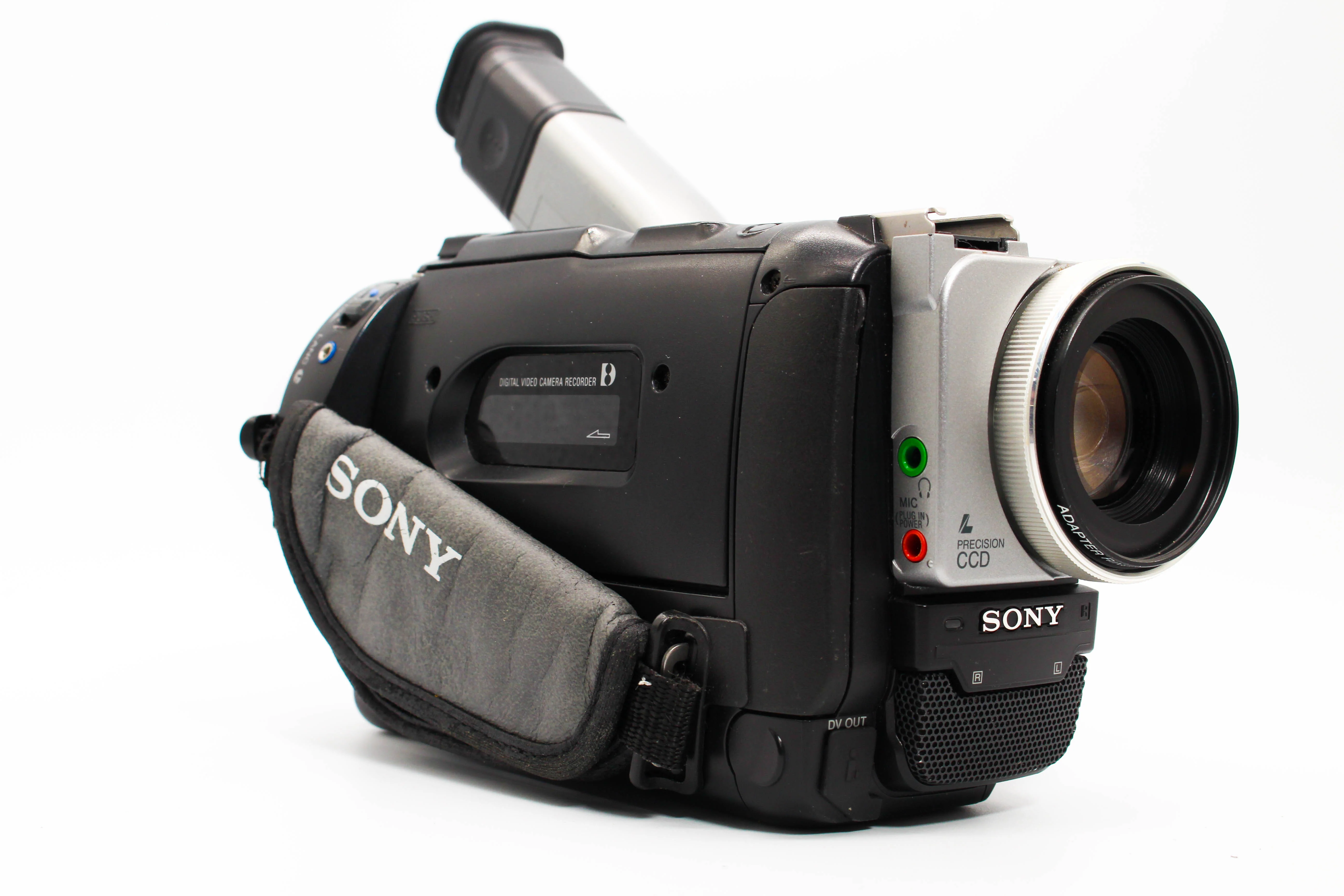Sony DCR-TRV110E Digital8 Hi8 Video8 Handycam Camcorder Camera - Tested Bundle Excellent - Image 4