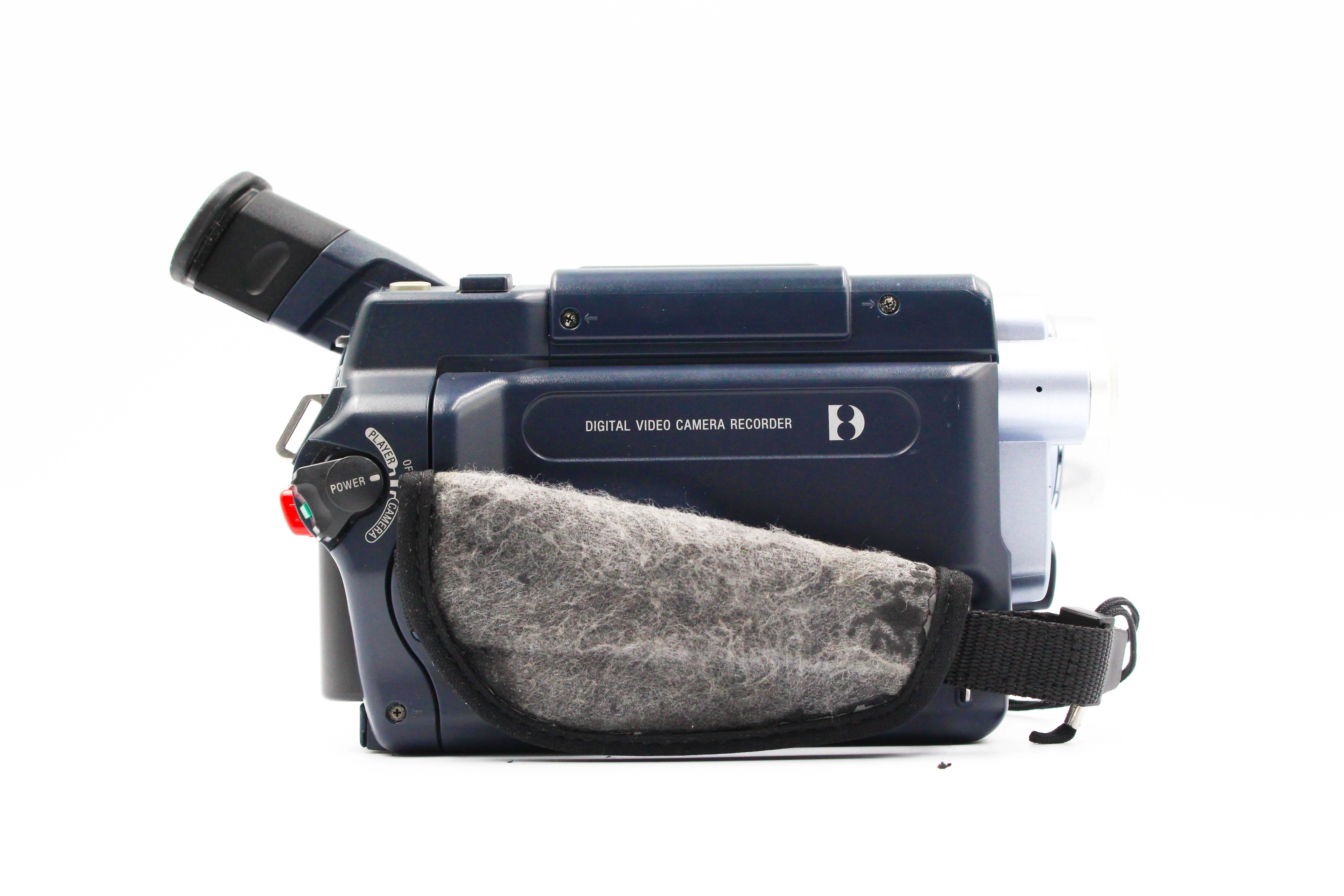 Sony DCR-TRV145E Digital8 8mm Tape Camcorder Digital Video Camera - Tested Bundle Excellent - Image 7