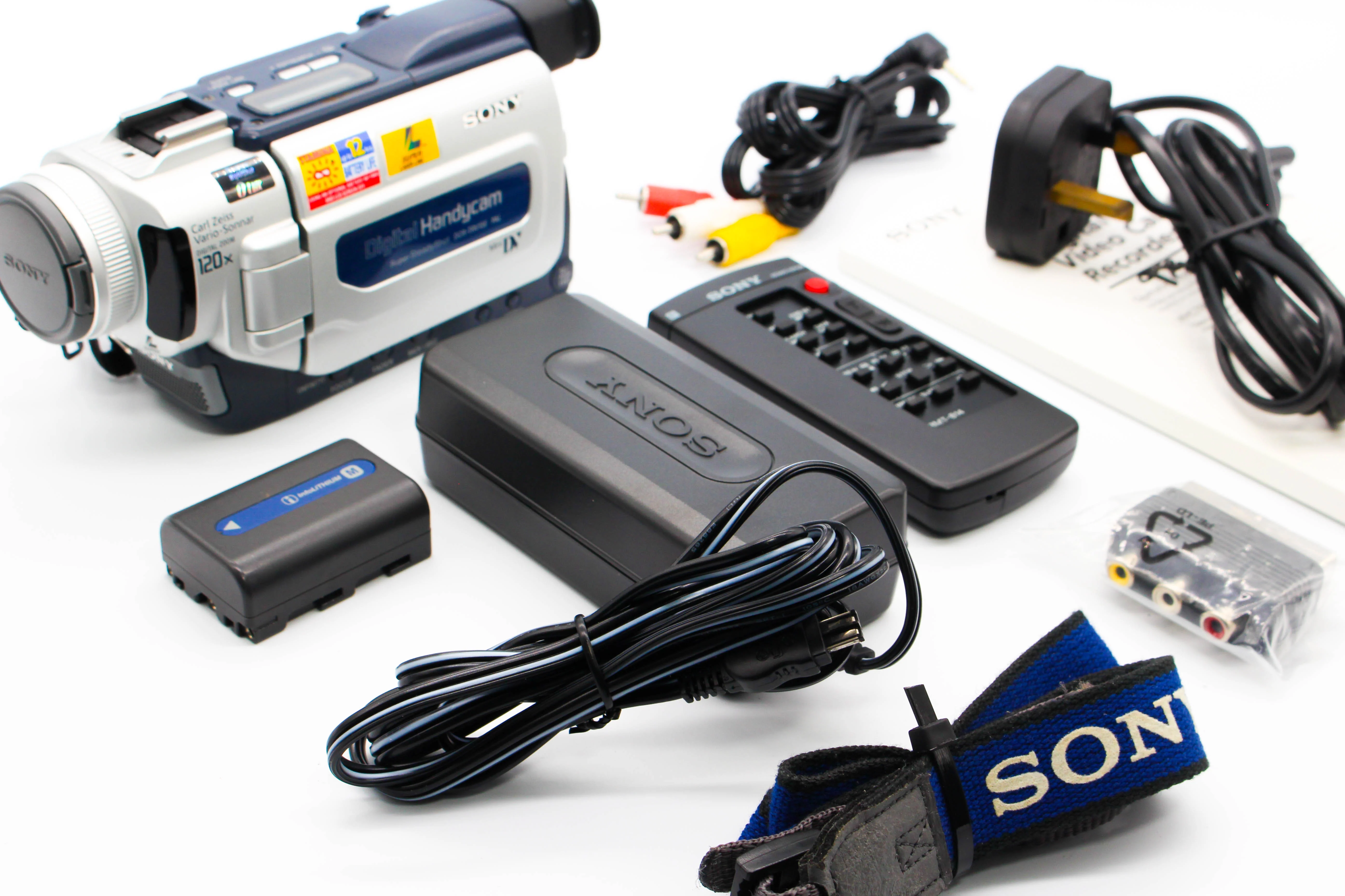 Sony DCR-TRV15E MiniDV Digital Video Handycam Camcorder Camera - Tested Bundle Excellent - Image 2