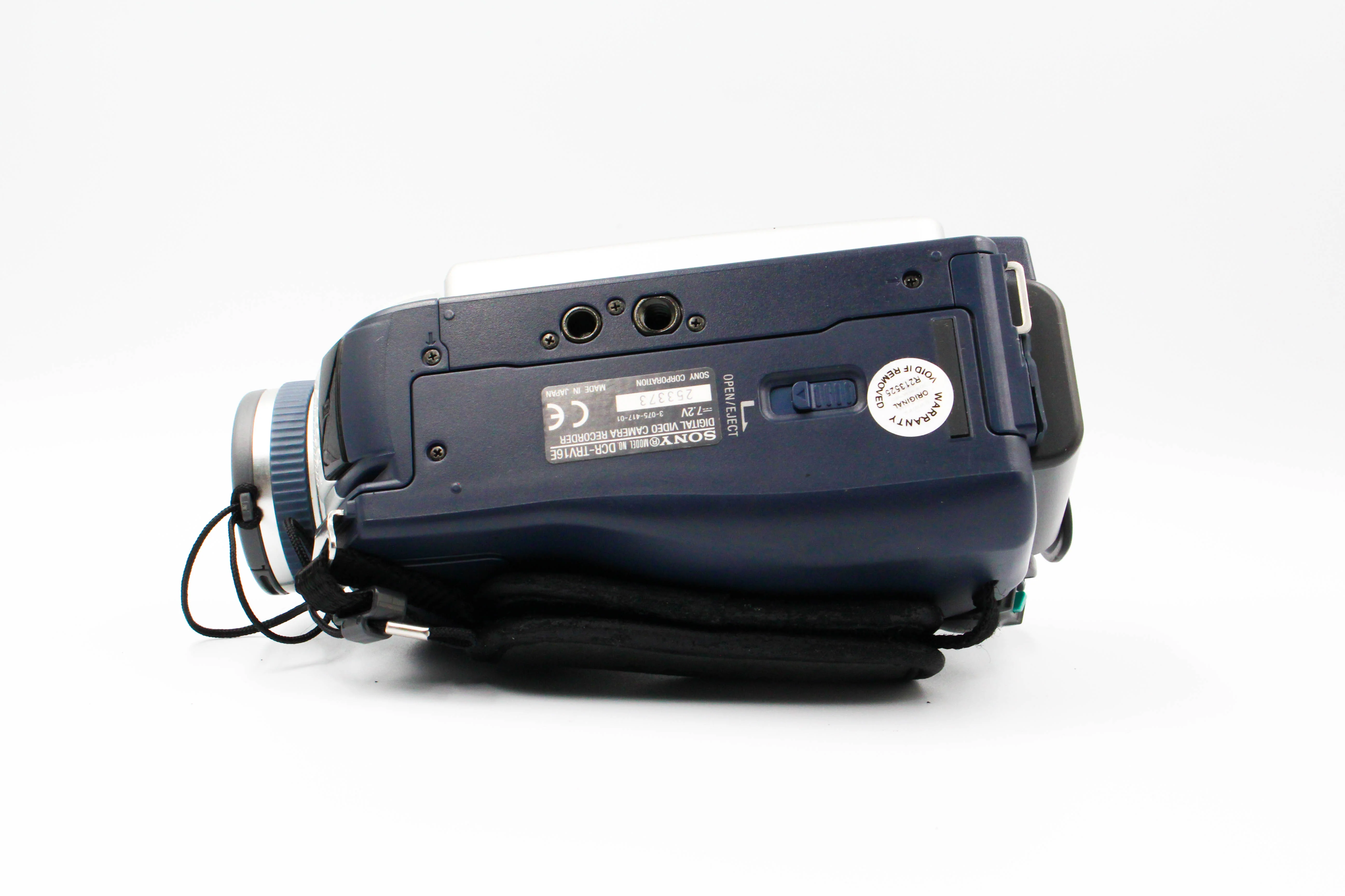 Sony DCR-TRV16E MiniDV Handycam Digital Video Camera Camcorder  - Tested Bundle - Image 7