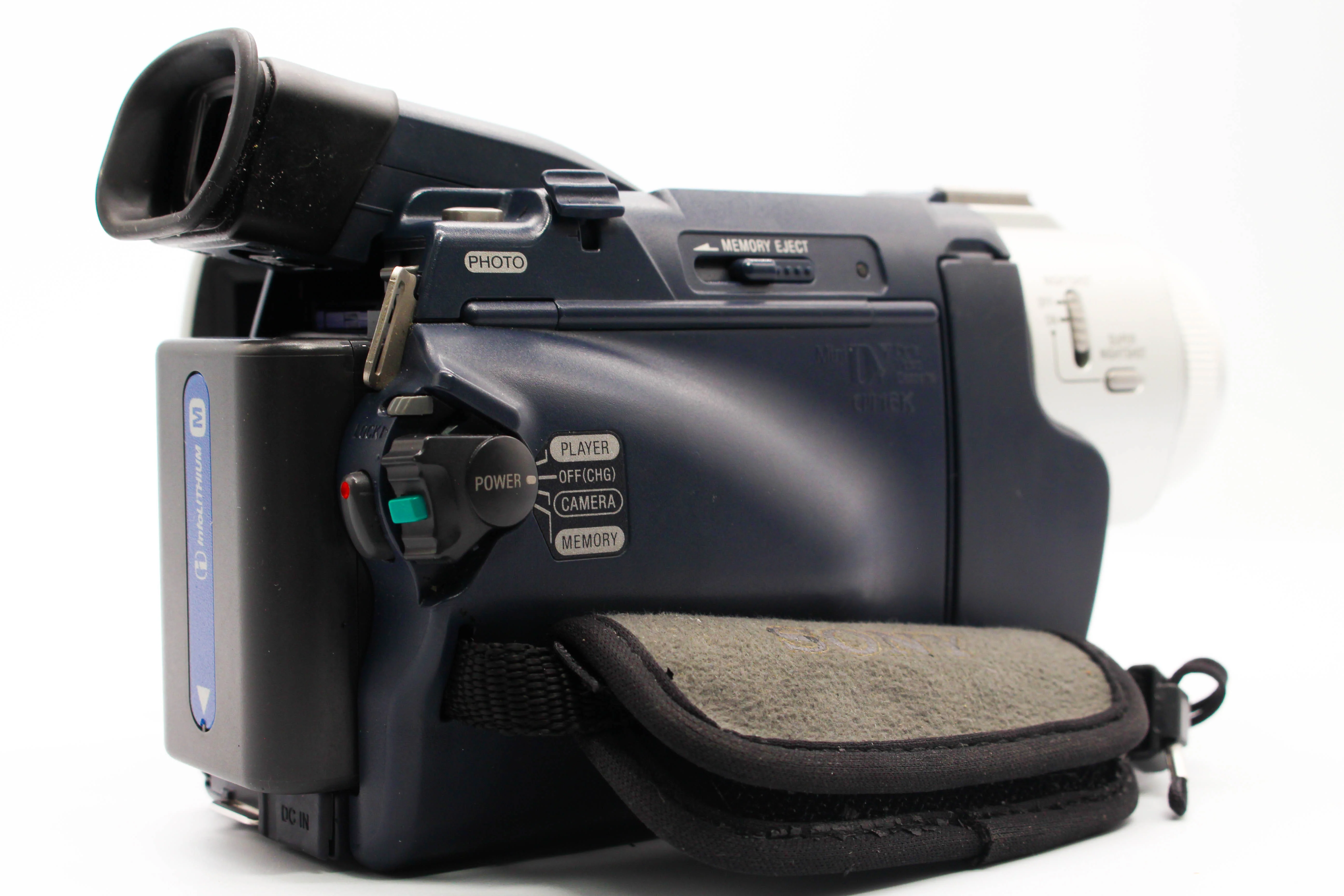 Sony DCR-TRV17E MiniDV Handycam Camcorder Digital Video Camera - Tested Bundle Excellent - Image 4