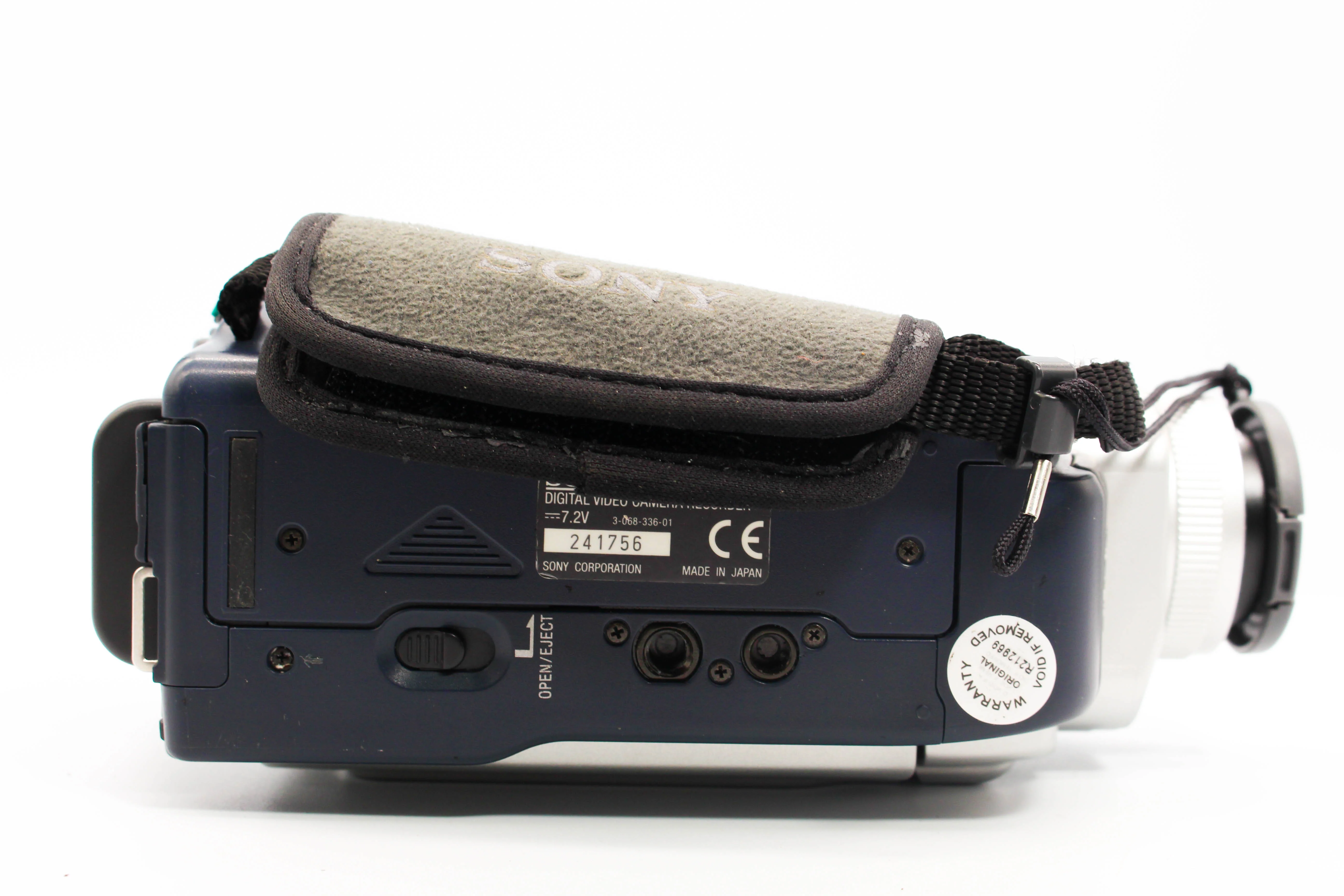 Sony DCR-TRV17E MiniDV Handycam Camcorder Digital Video Camera - Tested Bundle Excellent - Image 9