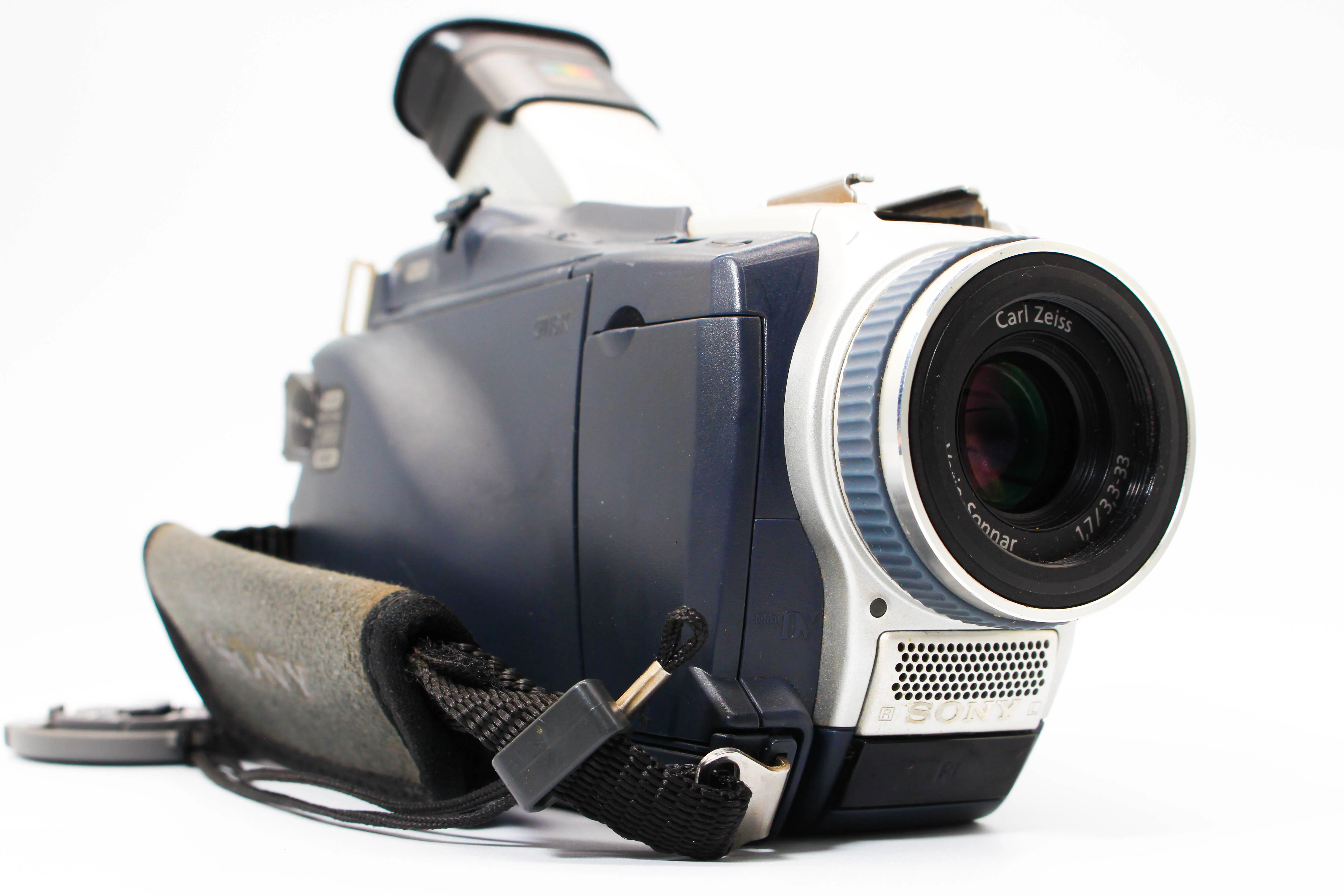 Sony DCR-TRV18E MiniDV Handycam Tape Digital Video Camcorder - Tested Bundle Good - Image 3