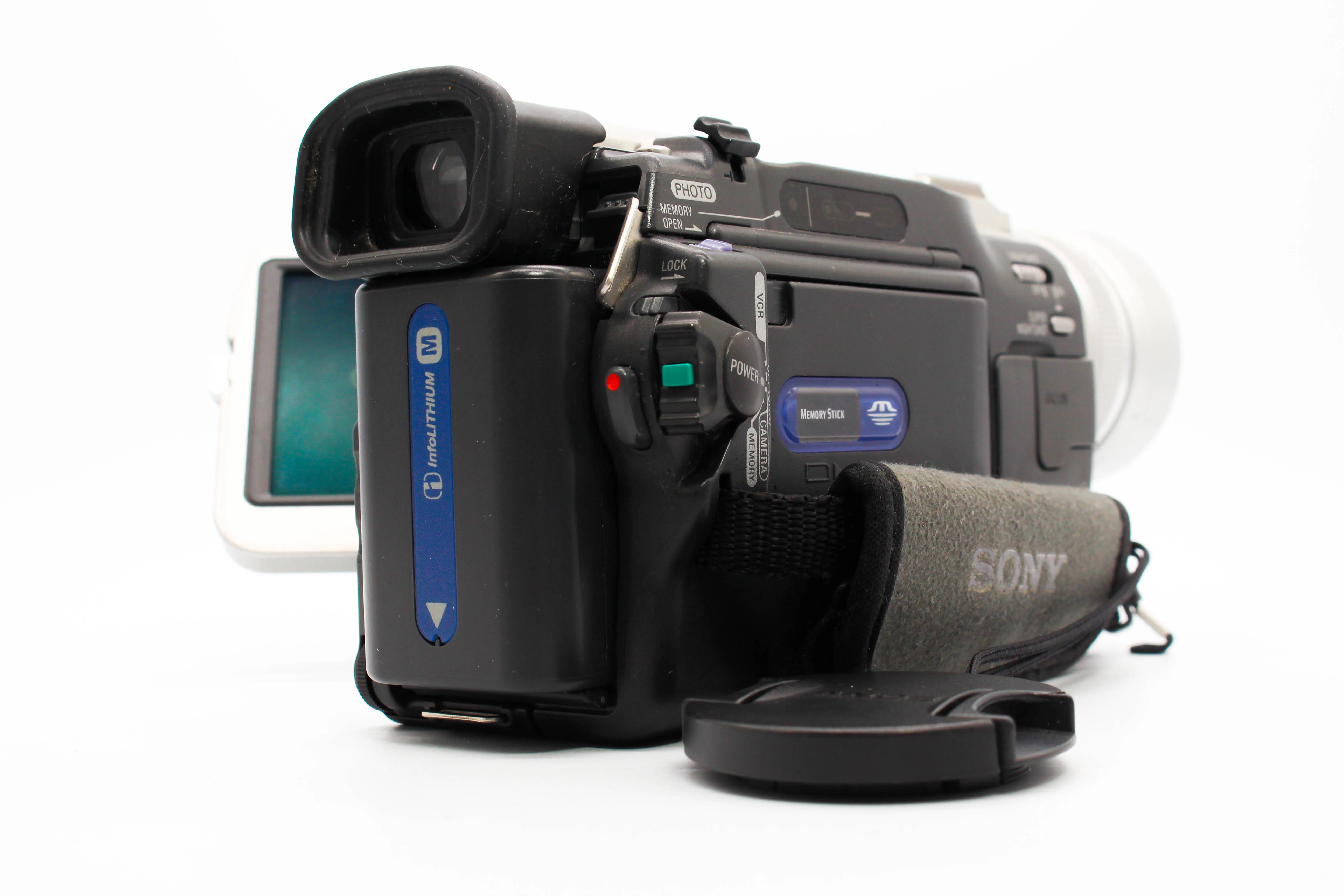 Sony DCR-TRV20E MiniDV Digital Video Handycam Camcorder - Tested Bundle Good - Image 4