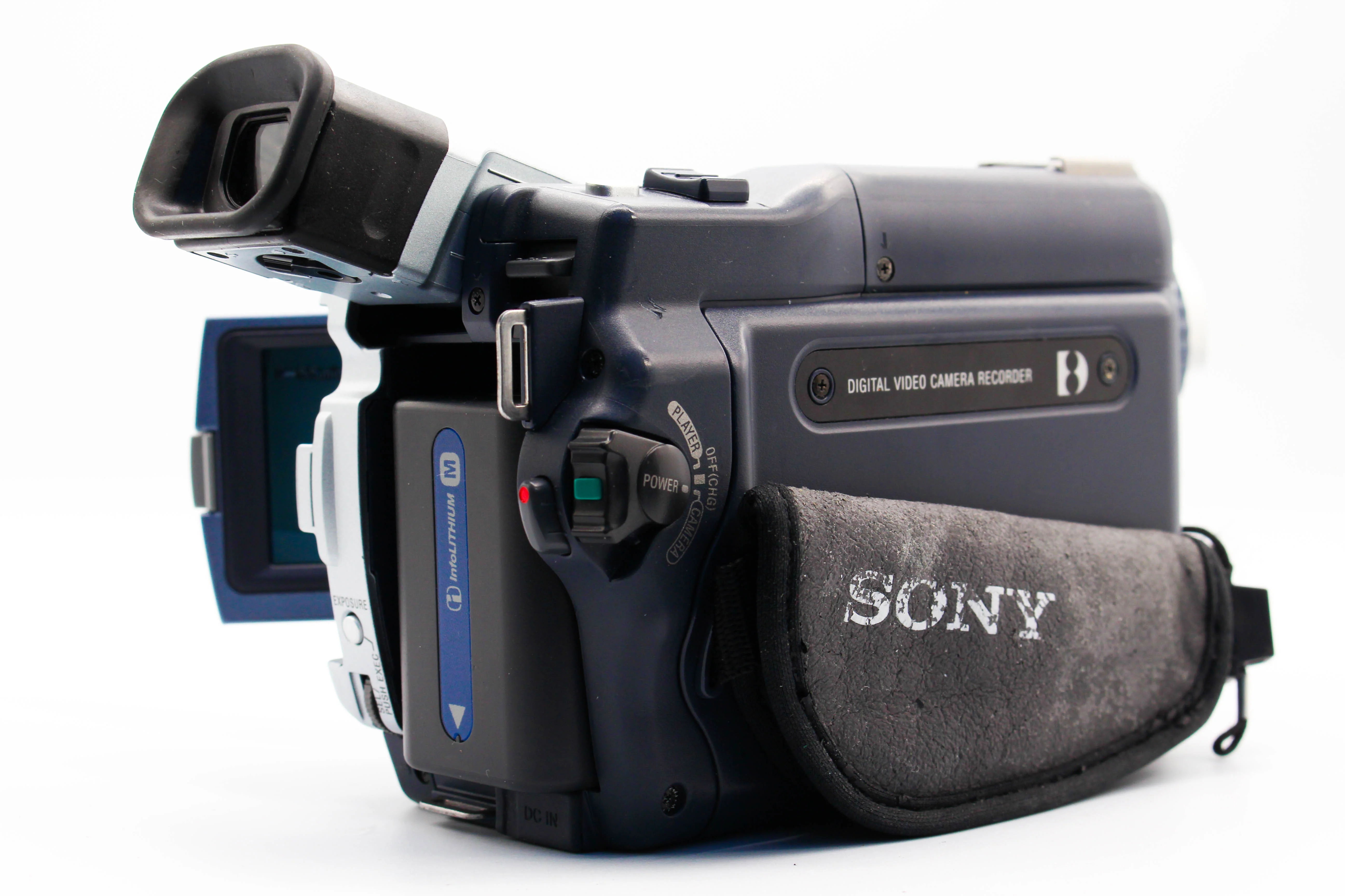 Sony DCR-TRV230E Digital8 Hi8 Video8 8mm Digital Video Handycam Camcorder Camera - Tested Bundle Excellent - Image 4