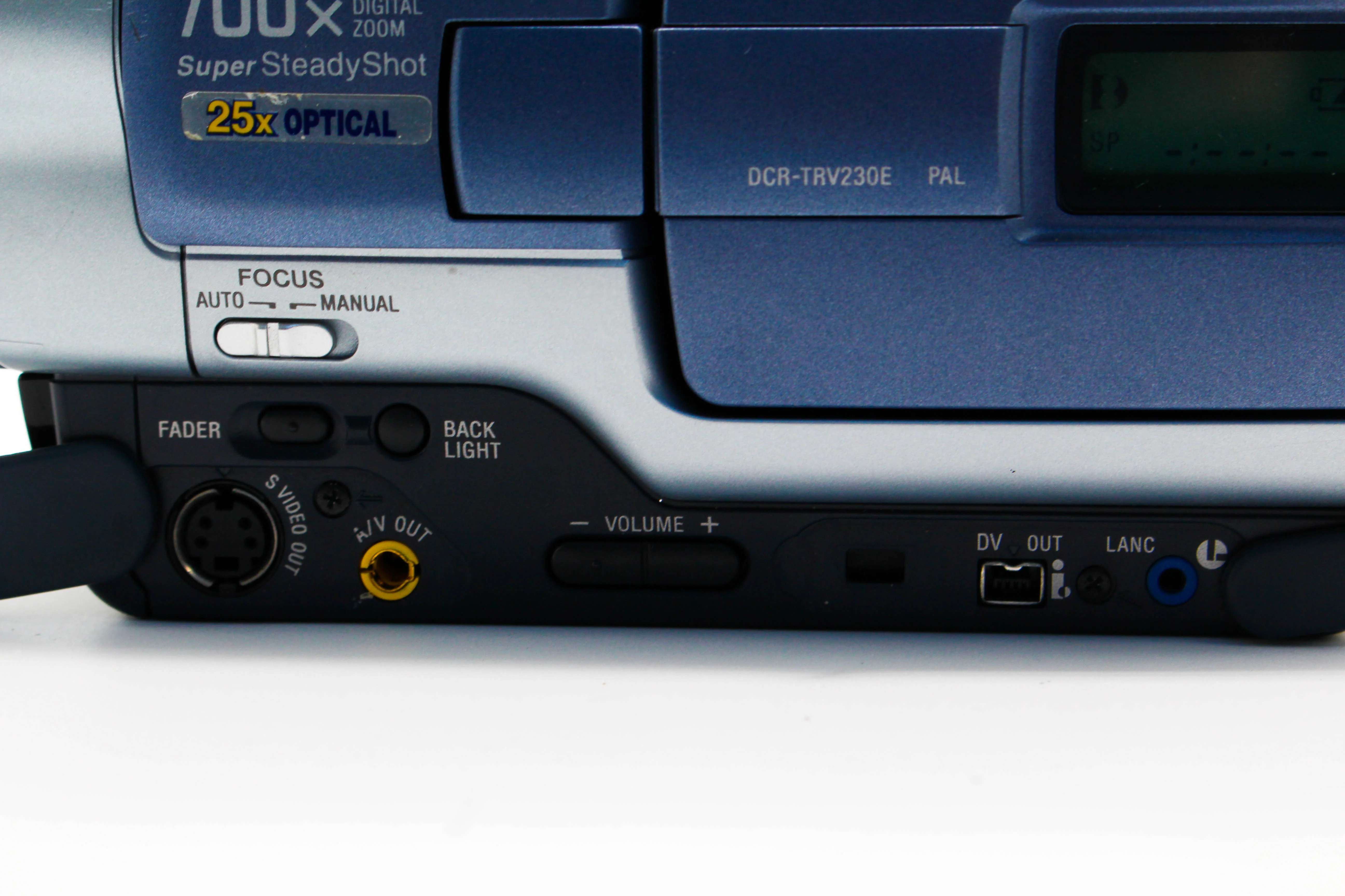 Sony DCR-TRV230E Digital8 Hi8 Video8 8mm Digital Video Handycam Camcorder Camera - Tested Bundle Excellent - Image 8