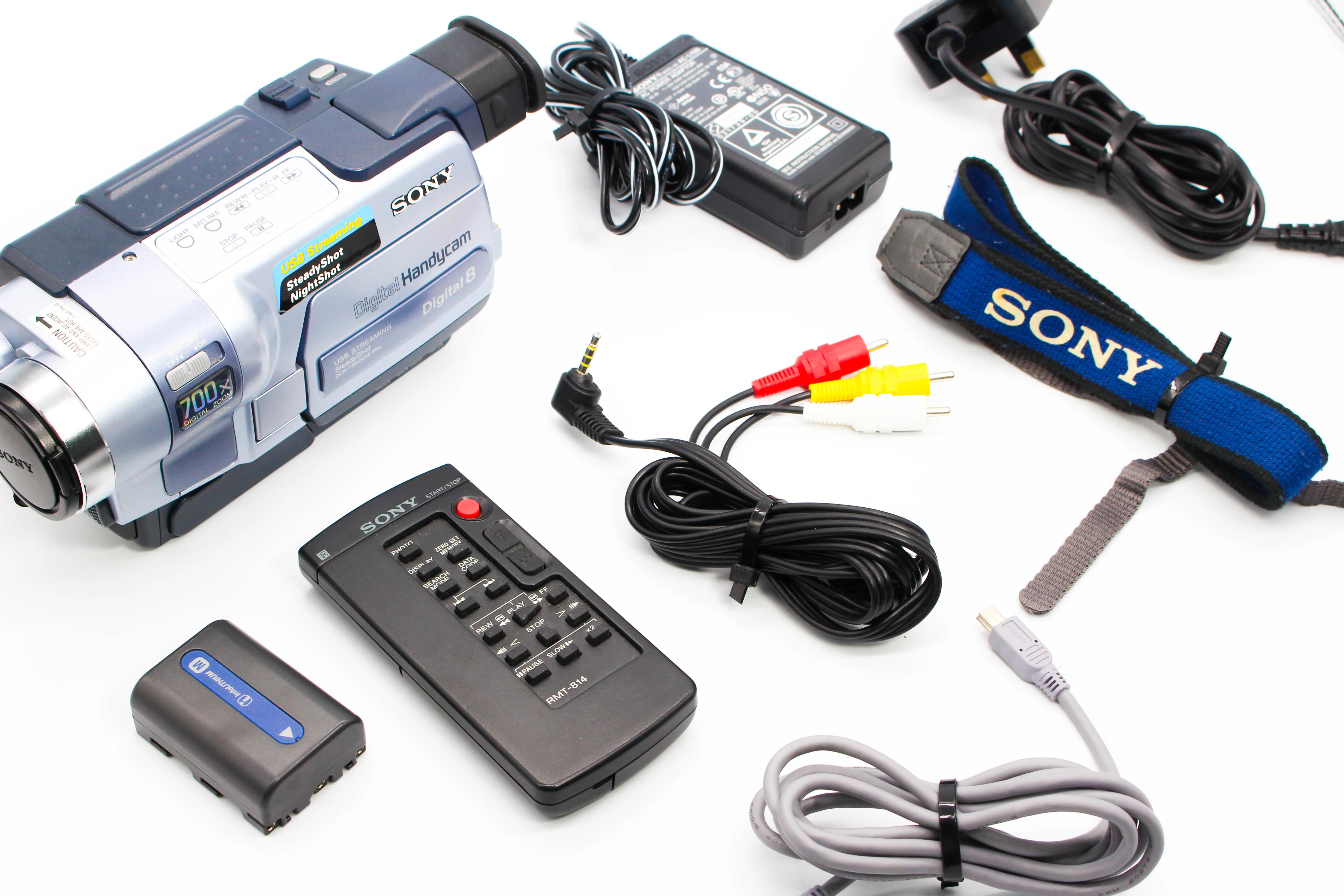 Sony DCR-TRV245E Digital8 Hi8 Video8 Handycam Camcorder Camera - Tested Bundle Excellent - Image 2