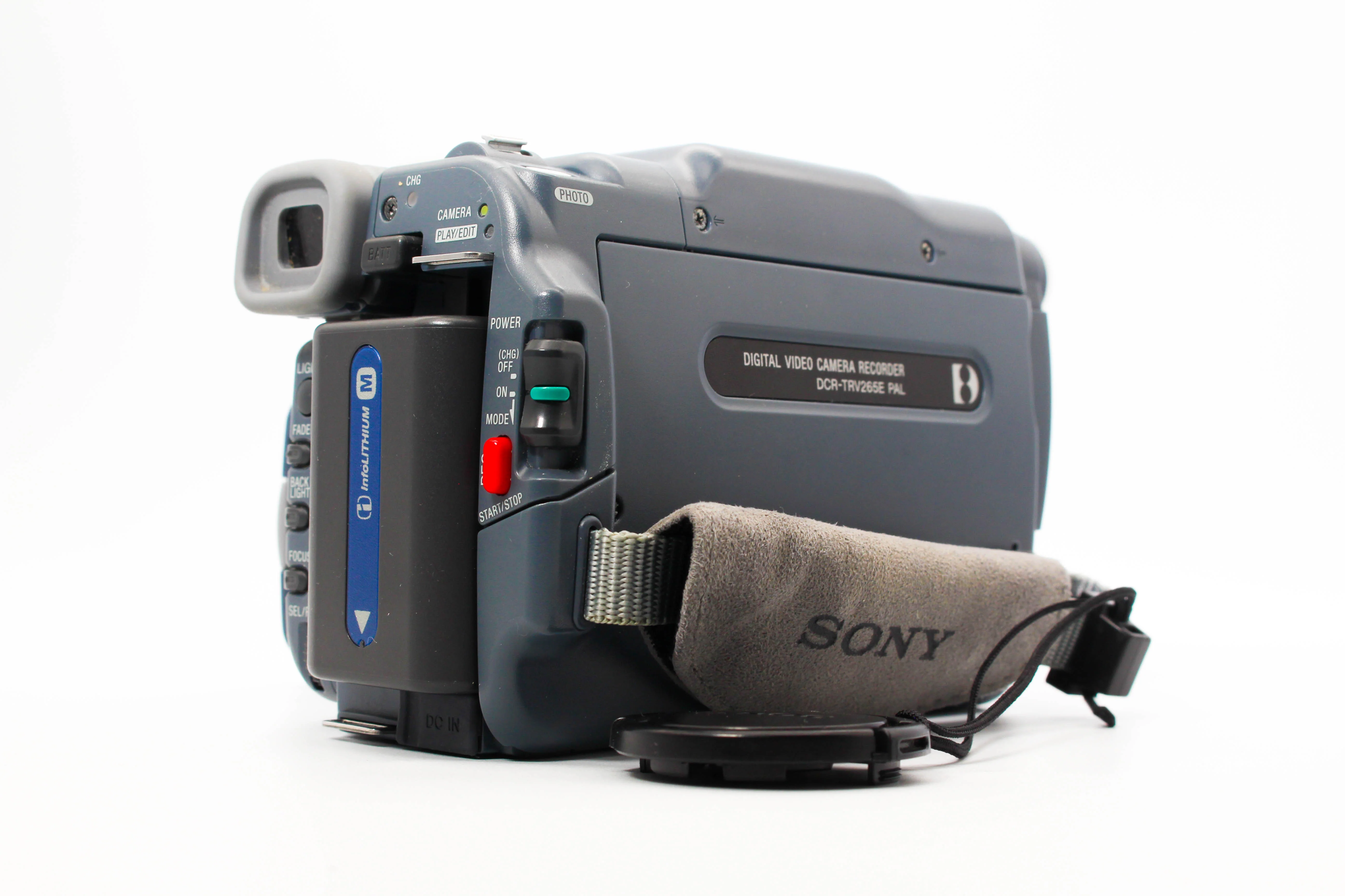 Sony DCR-TRV265E Digital8 Hi8 Video8 Digital Video Handycam Camera Camcorder - Tested Bundle Excellent - Image 4