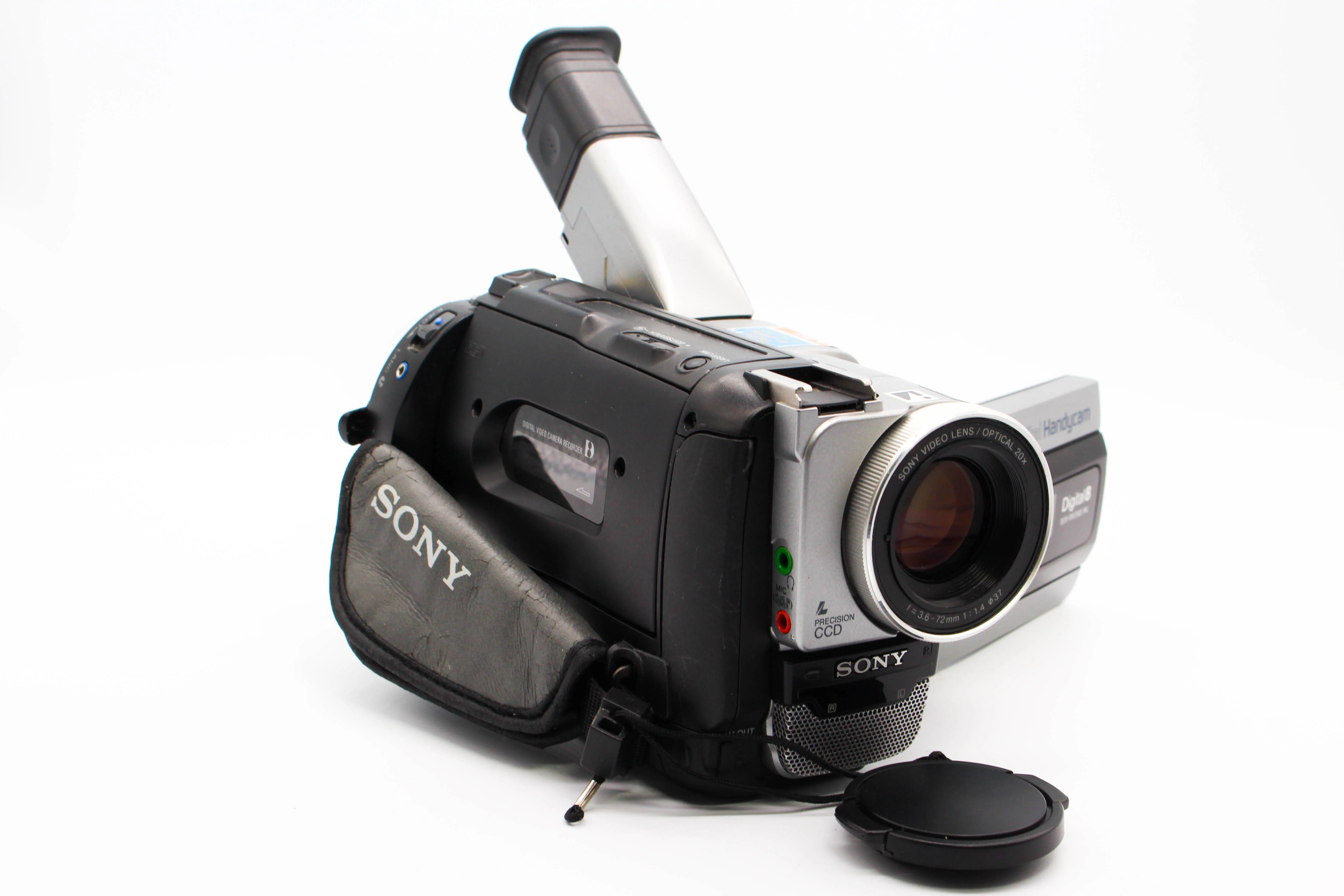 Sony DCR-TRV310E Digital8 Hi8 8mm Digital Video Handycam Camcorder Camera - Tested Bundle Excellent - Image 3