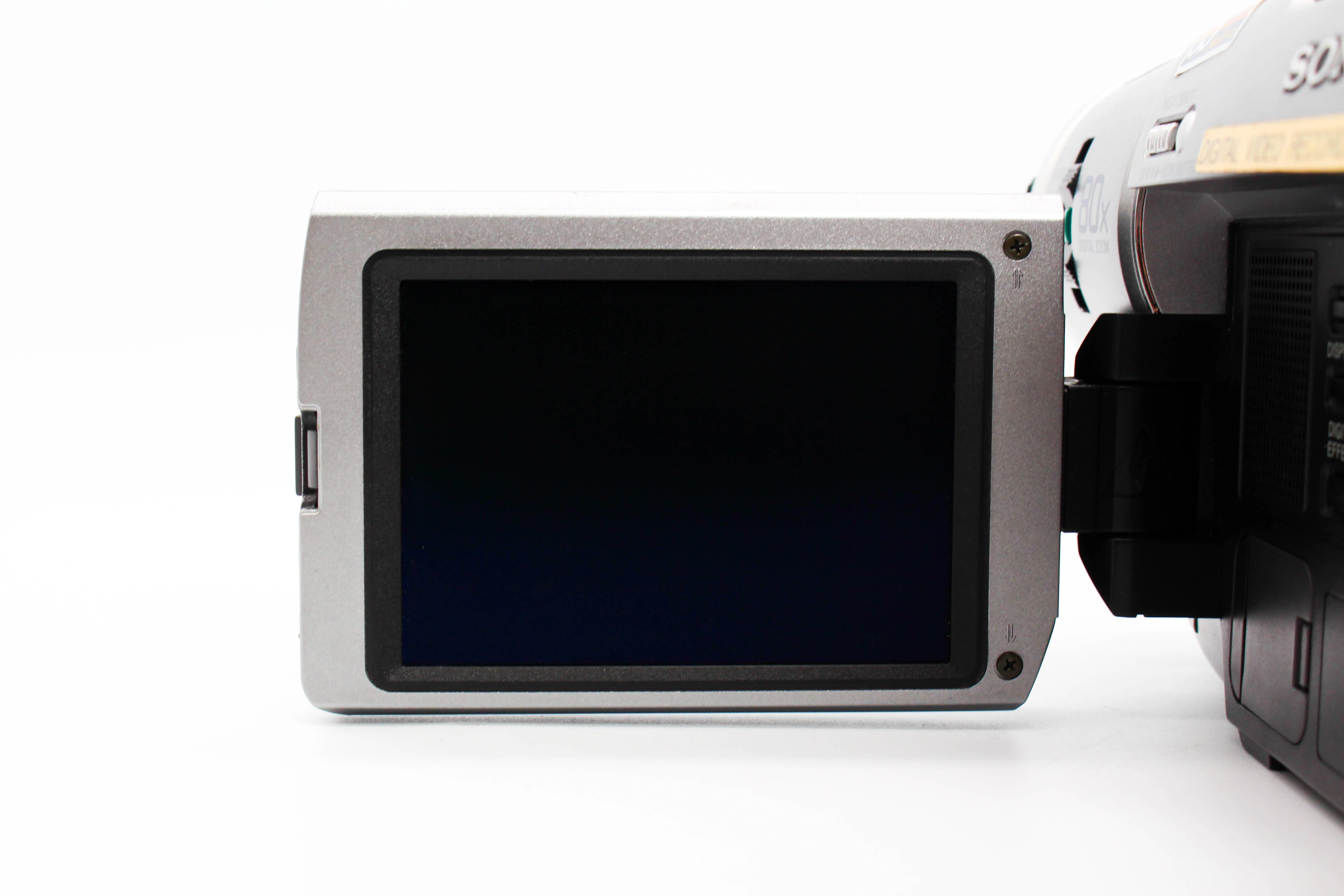 Sony DCR-TRV310E Digital8 Hi8 8mm Digital Video Handycam Camcorder Camera - Tested Bundle Excellent - Image 6