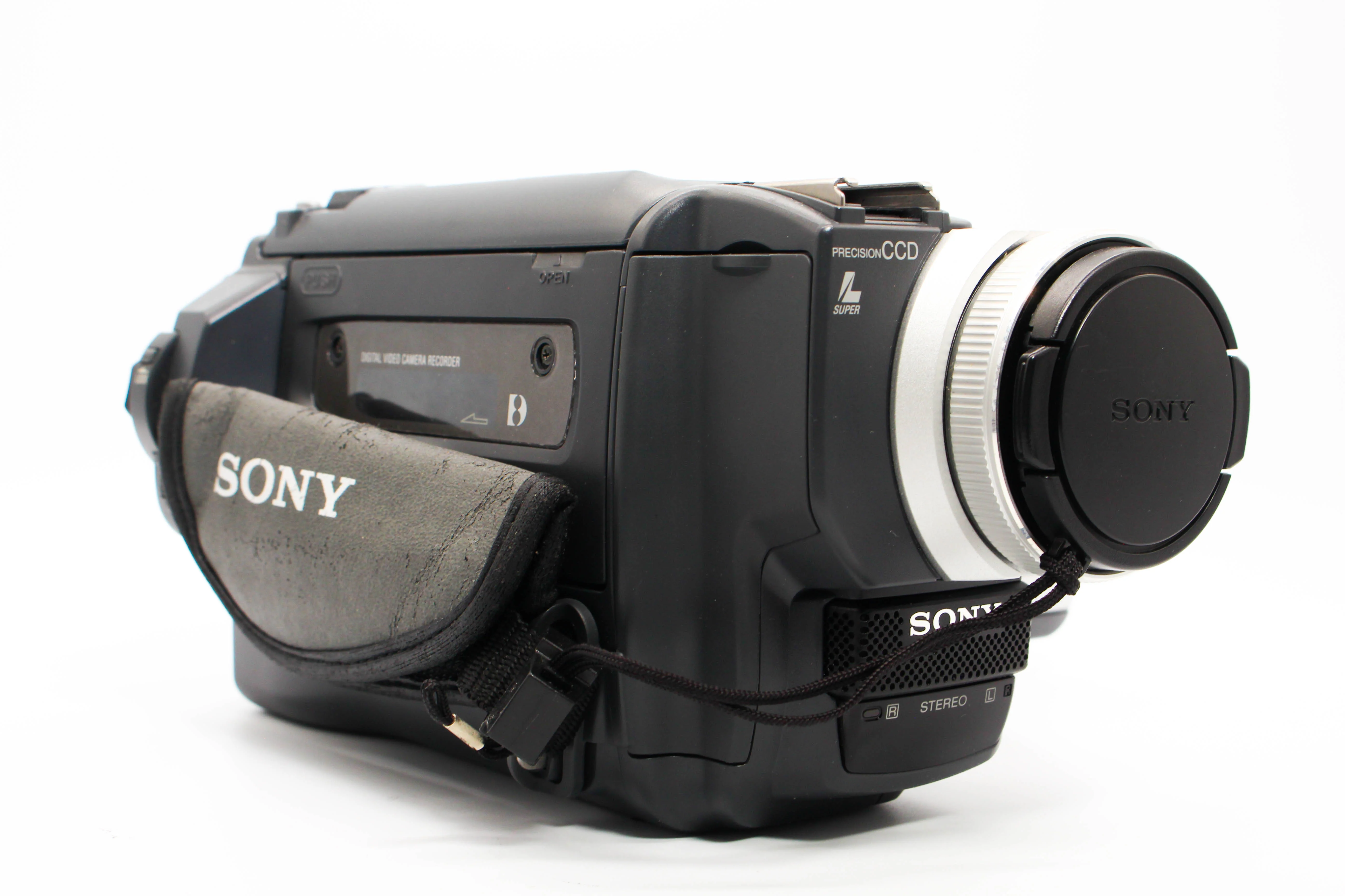 Sony DCR-TRV320E Digital8 Hi8 Video8 Handycam Camcorder Camera (Read) - Tested Bundle - Image 4