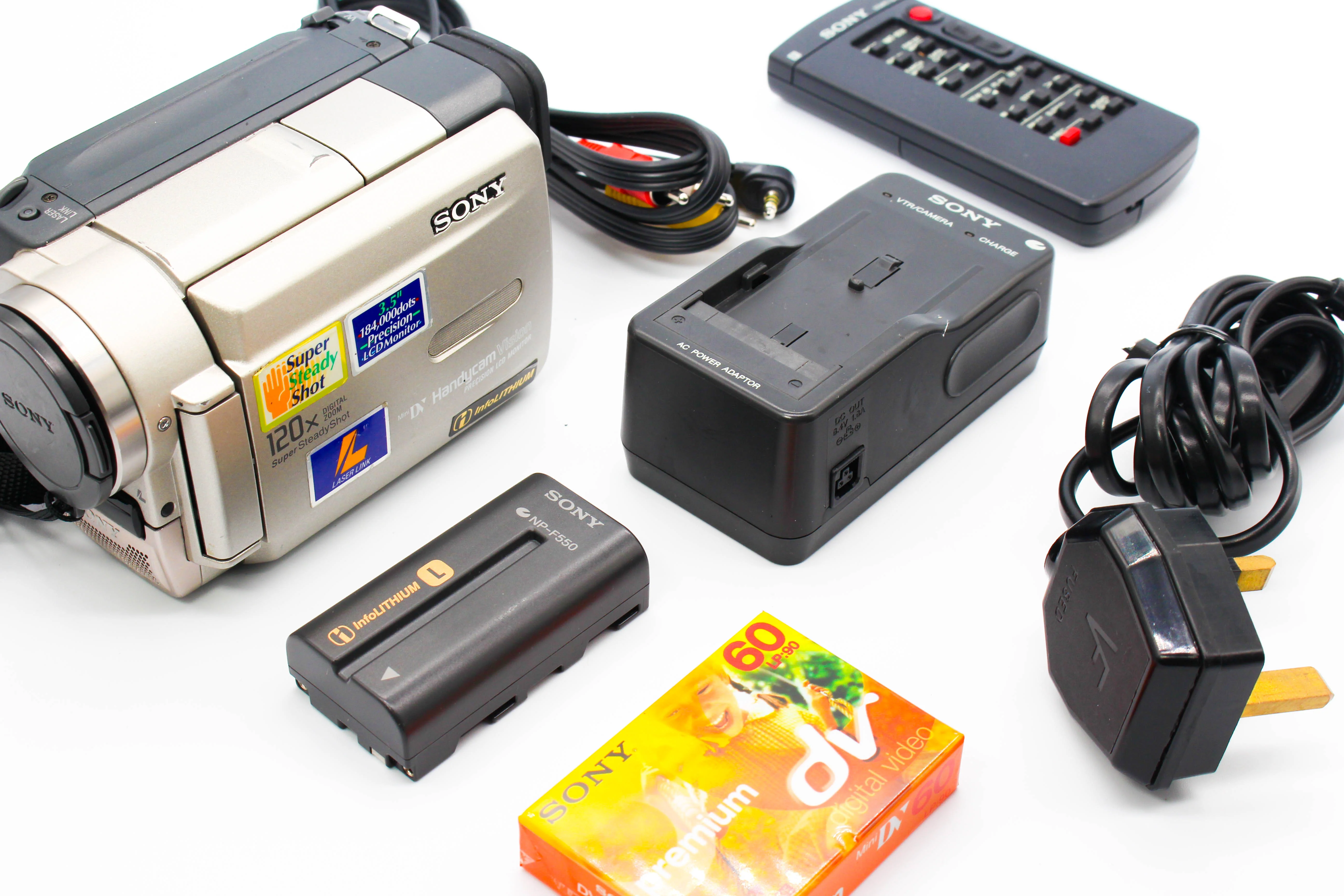 Sony DCR-TRV5E MiniDV Video Handycam Camcorder Camera - Tested Bundle Excellent Very Rare - Image 2