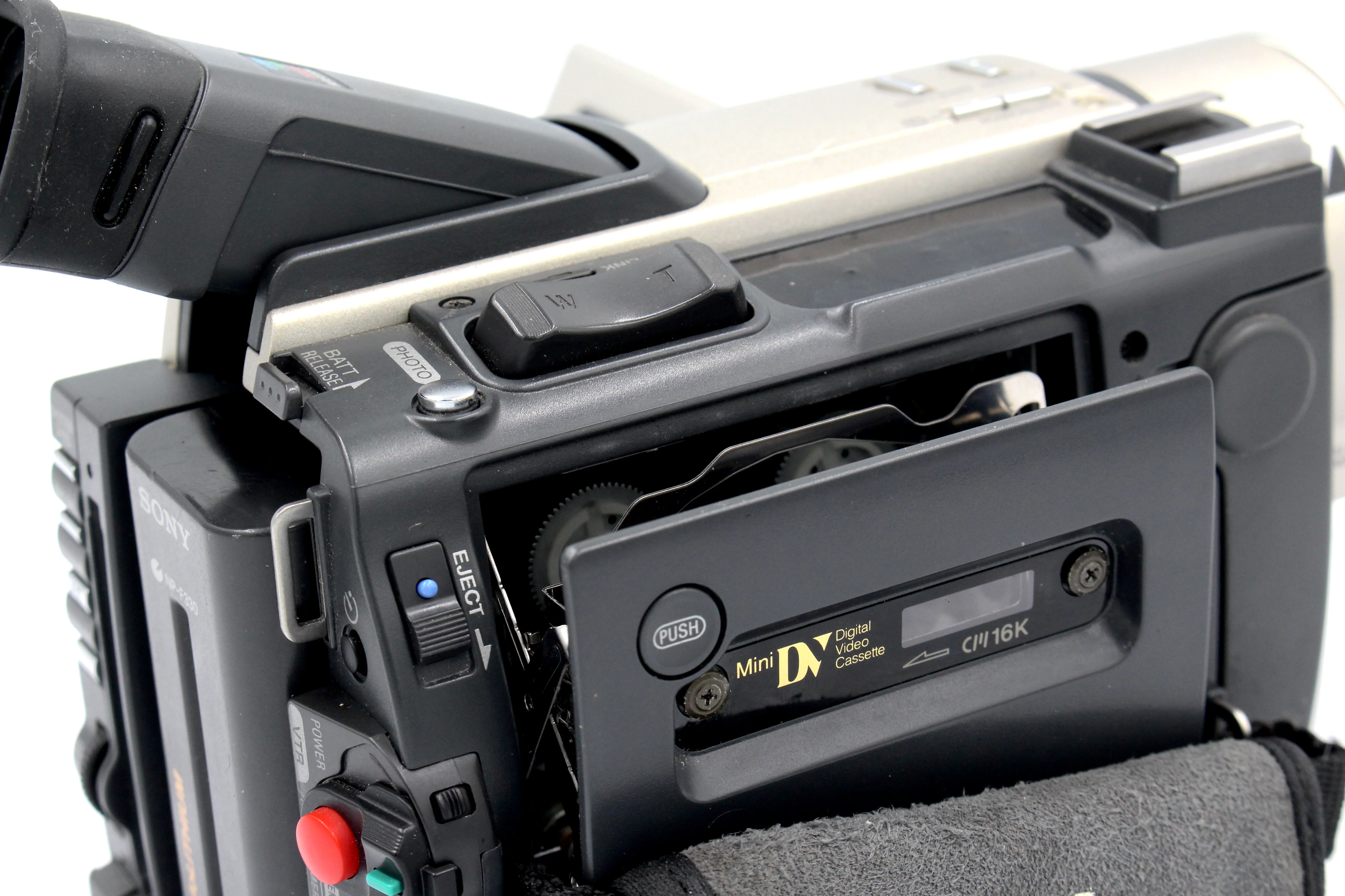 Sony DCR-TRV900E MiniDV Handycam Digital Video Camcorder Camera - Tested Bundle Excellent - Image 11