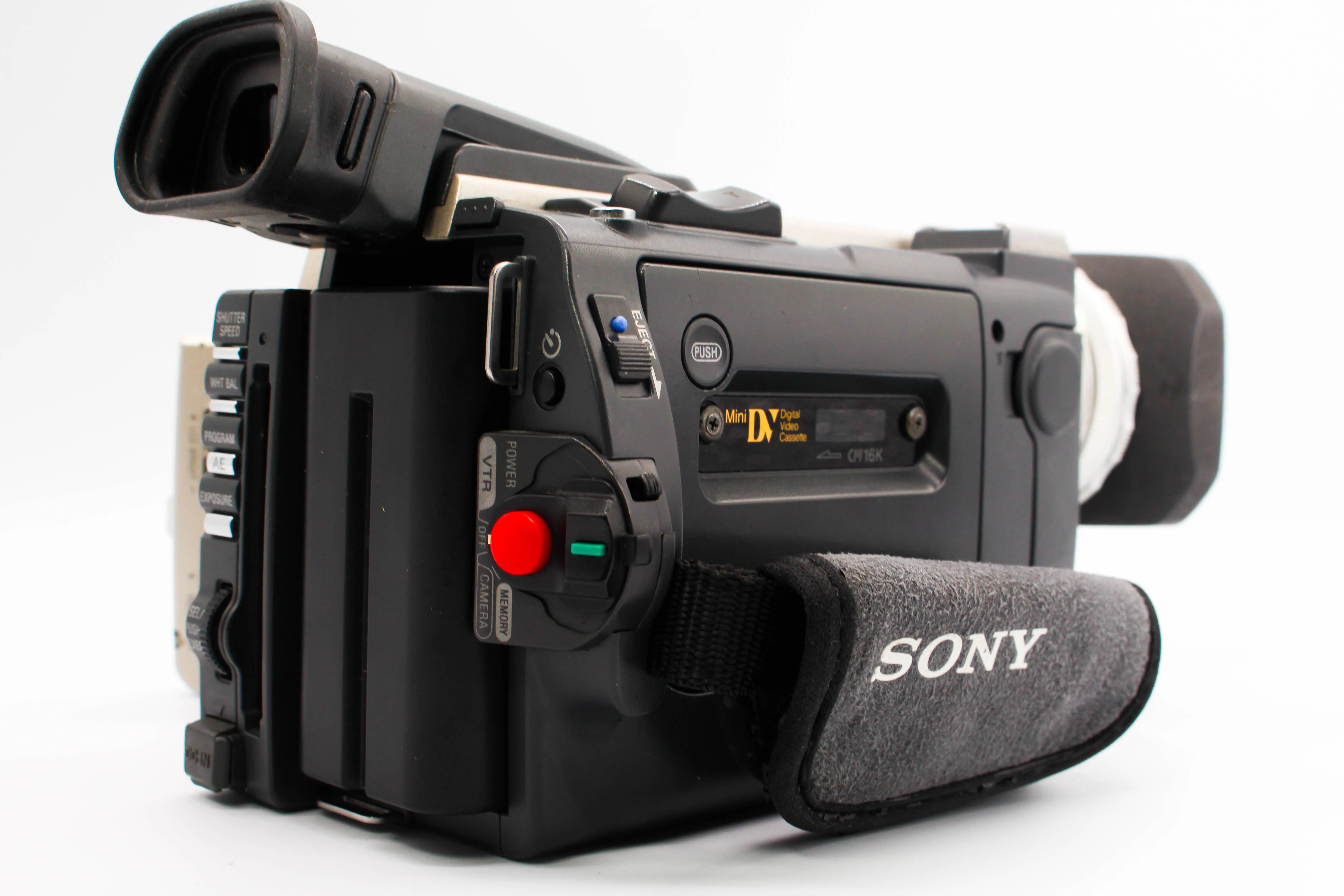 Sony DCR-TRV900E MiniDV Video Handycam Camcorder Camera - Tested Bundle Excellent Rare - Image 4