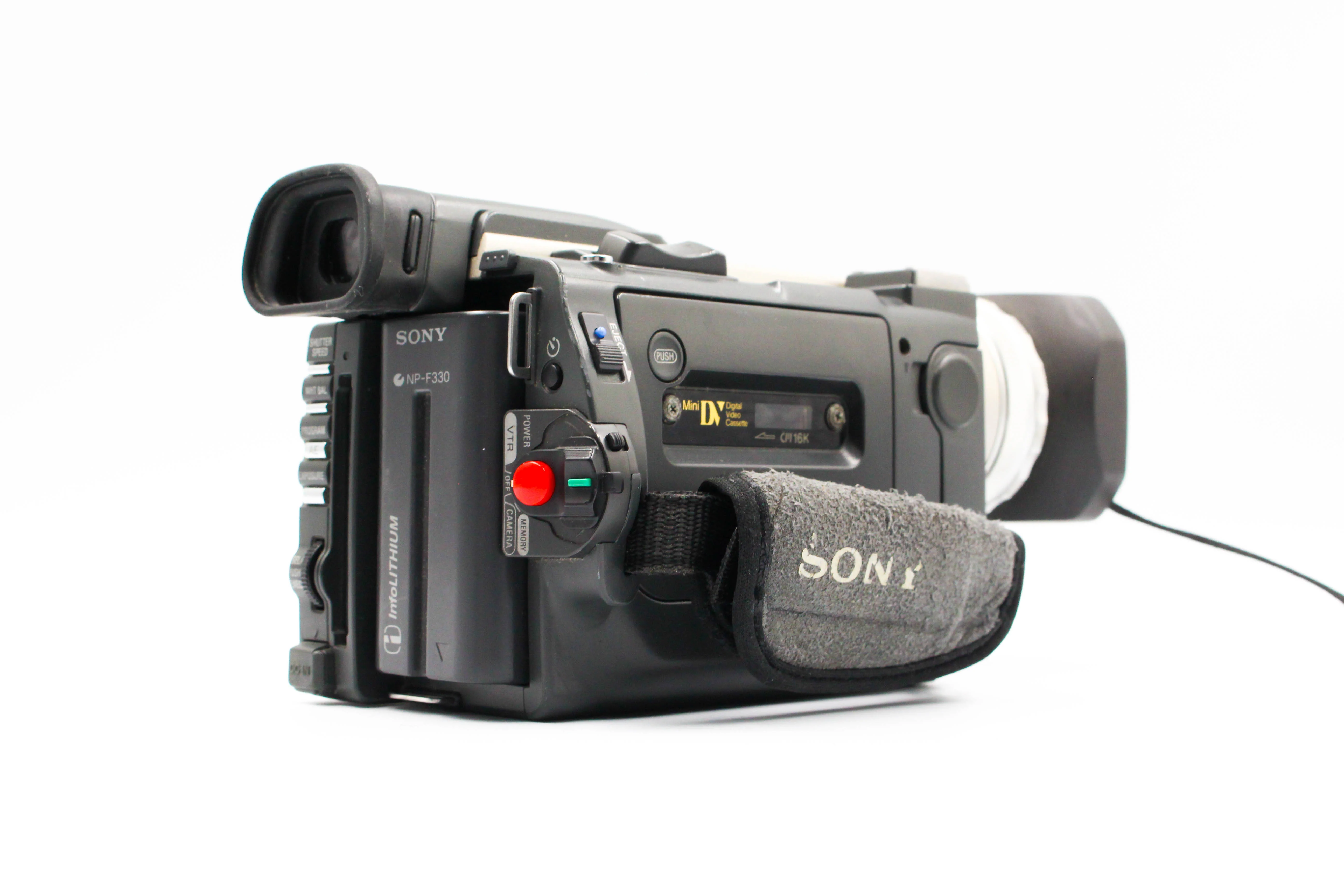 Sony DCR-TRV900E MiniDV Handycam Digital Video Camcorder Camera - Tested Bundle Excellent - Image 4
