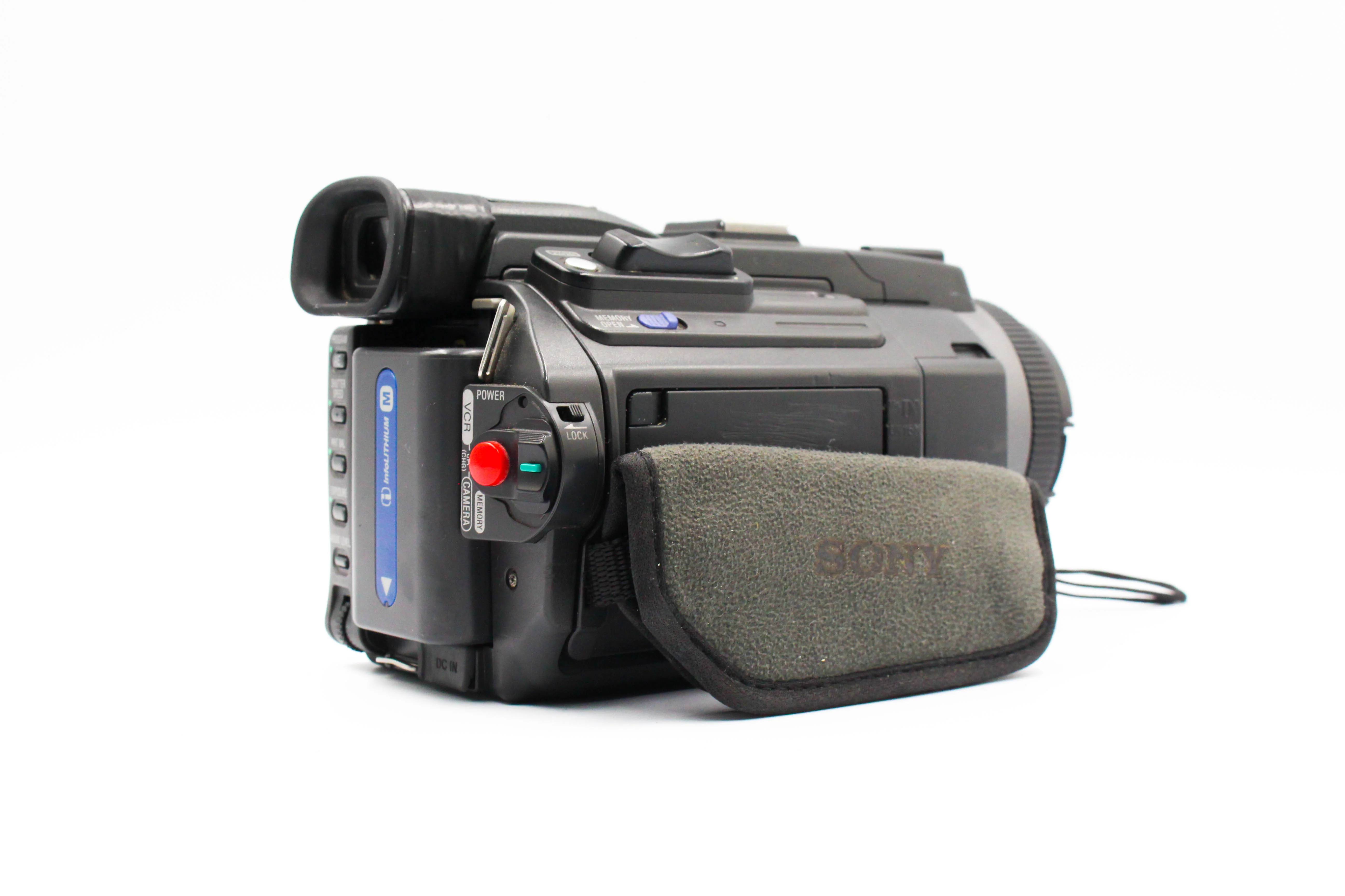 Sony DCR-TRV950E MiniDV Handycam Digital Video Camcorder Camera - Tested Bundle Good - Image 4