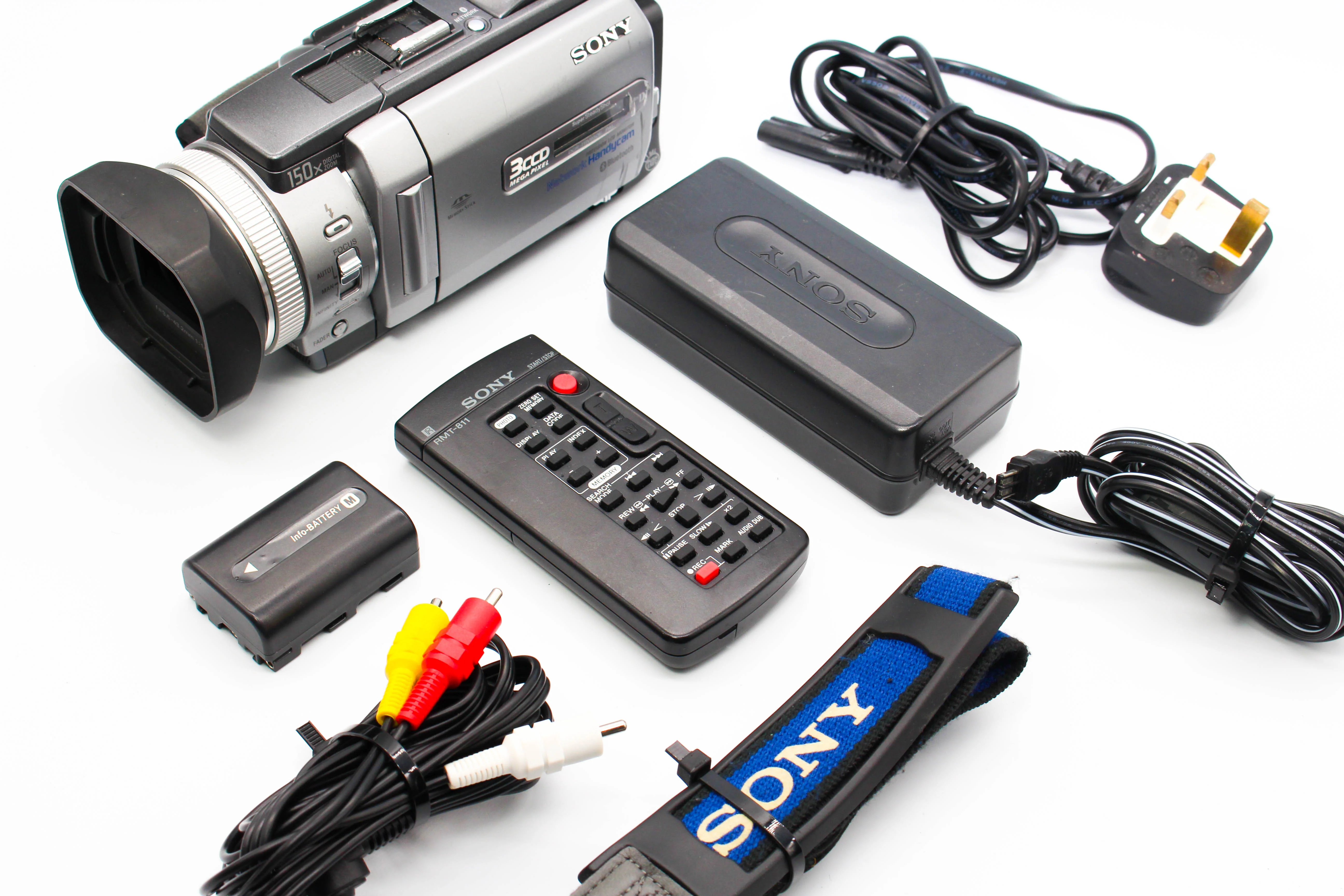 Sony DCR-TRV950E MiniDV Handycam Camcorder Digital Video Camera - Tested Bundle - Image 2