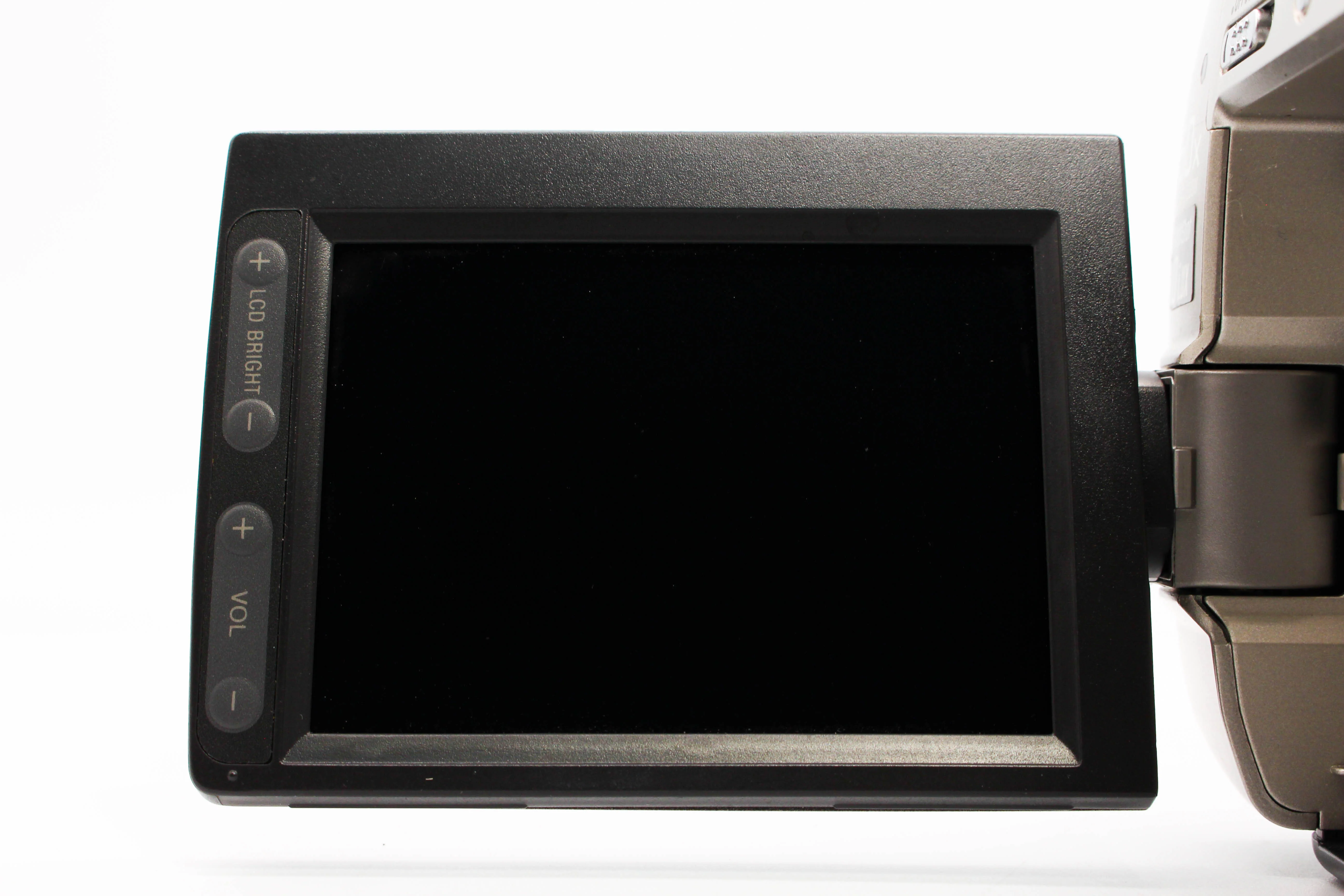 Sony DCR-TRV9E MiniDV Digital Video Handycam Camcorder Camera - Tested Bundle Excellent - Image 6