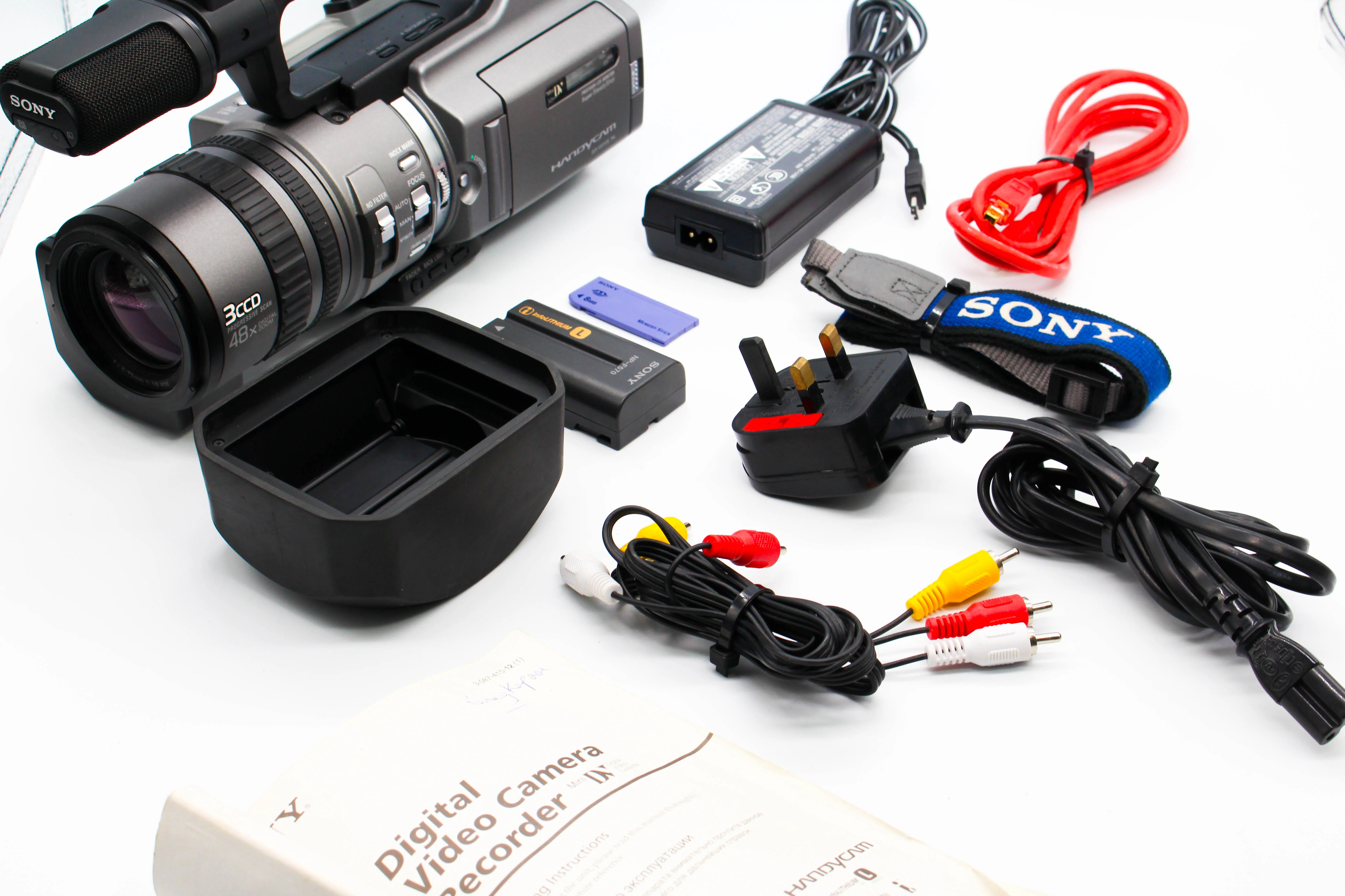 Sony DCR-VX2100E MiniDV Digital Video Handycam Camcorder Camera - Tested Bundle Excellent - Image 2