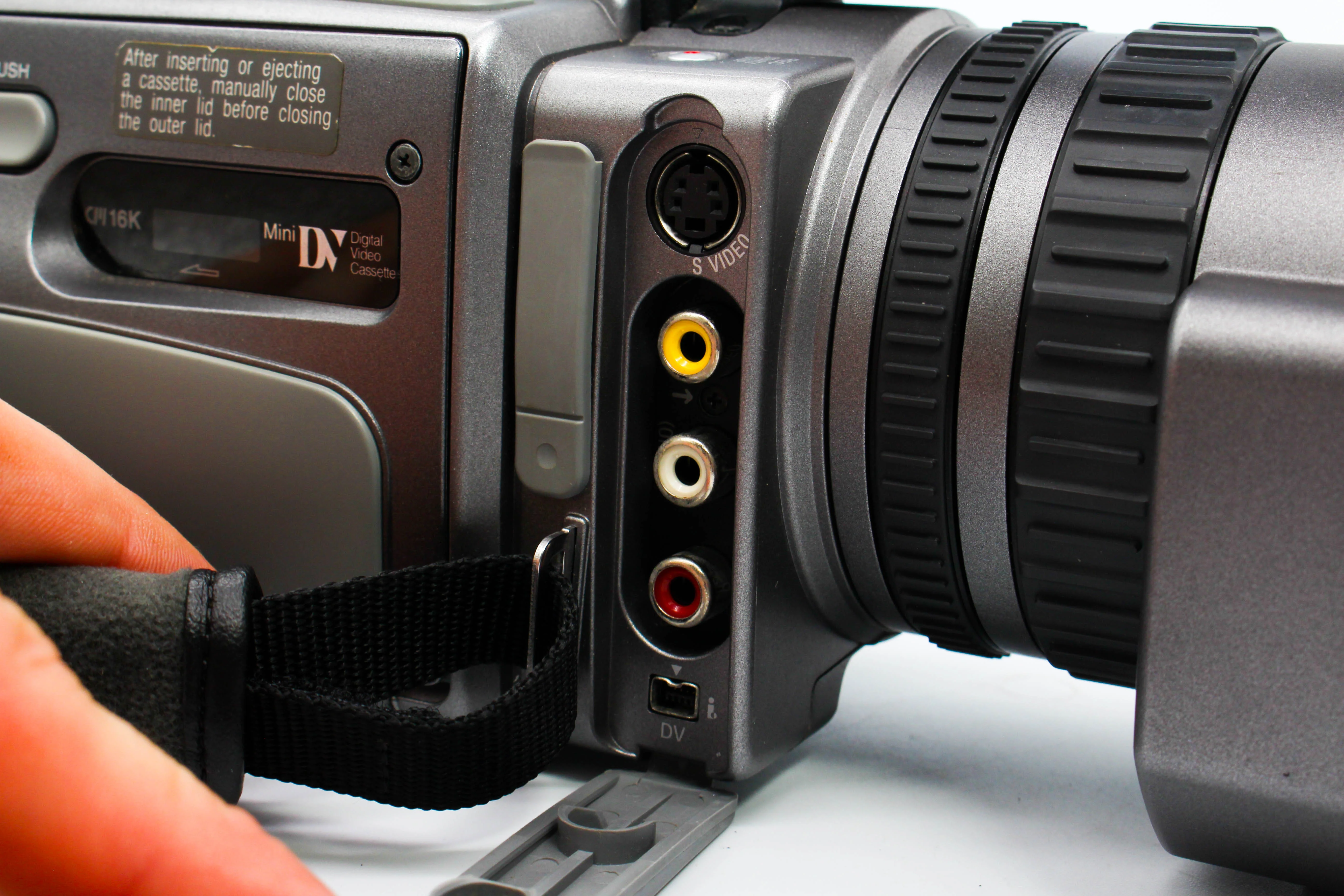 Sony DCR-VX2100E MiniDV Digital Video Handycam Camcorder Camera - Tested Bundle Excellent - Image 7