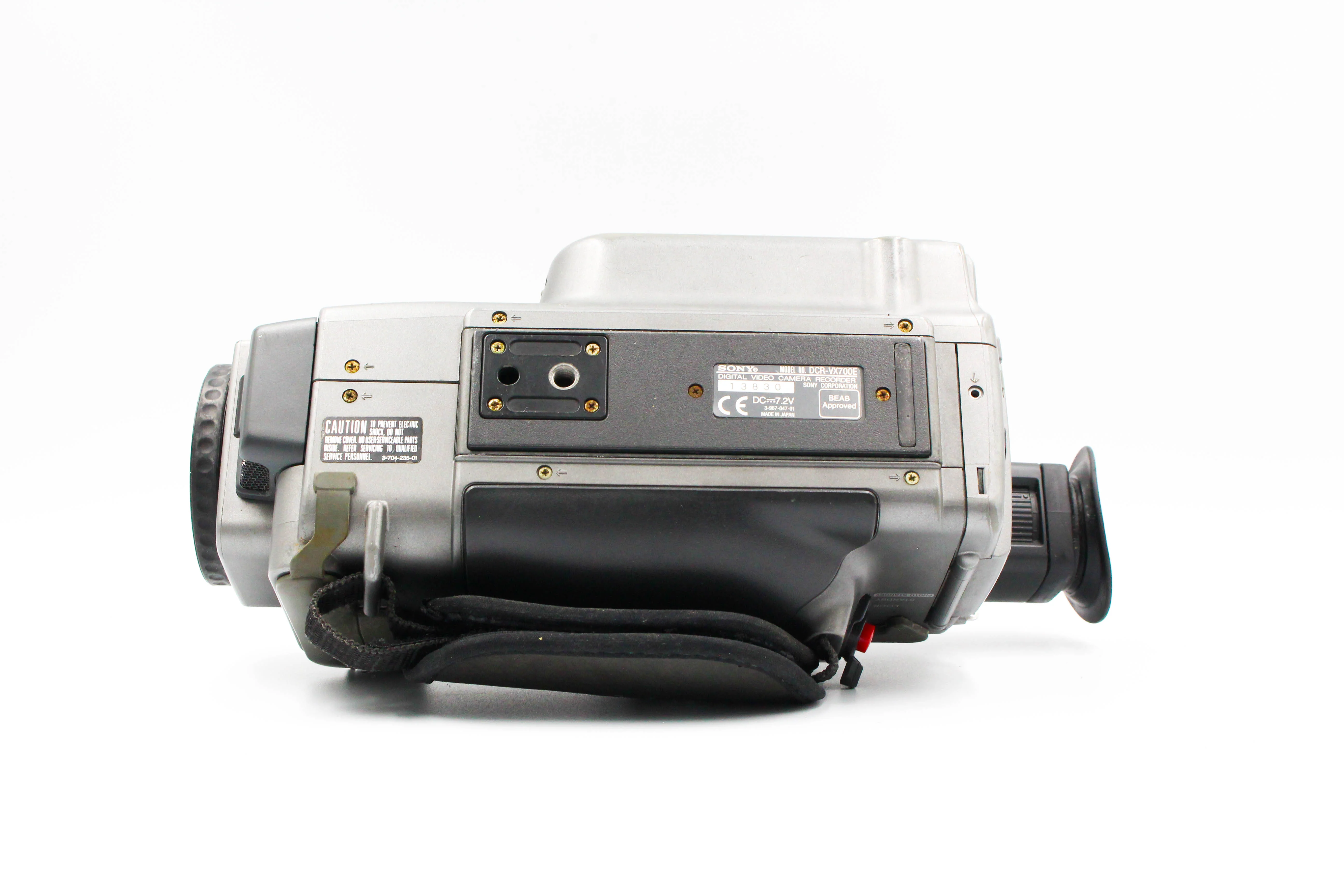 Sony DCR-VX700E MiniDV Tape Digital Video Camcorder Camera - Tested Bundle - Image 8