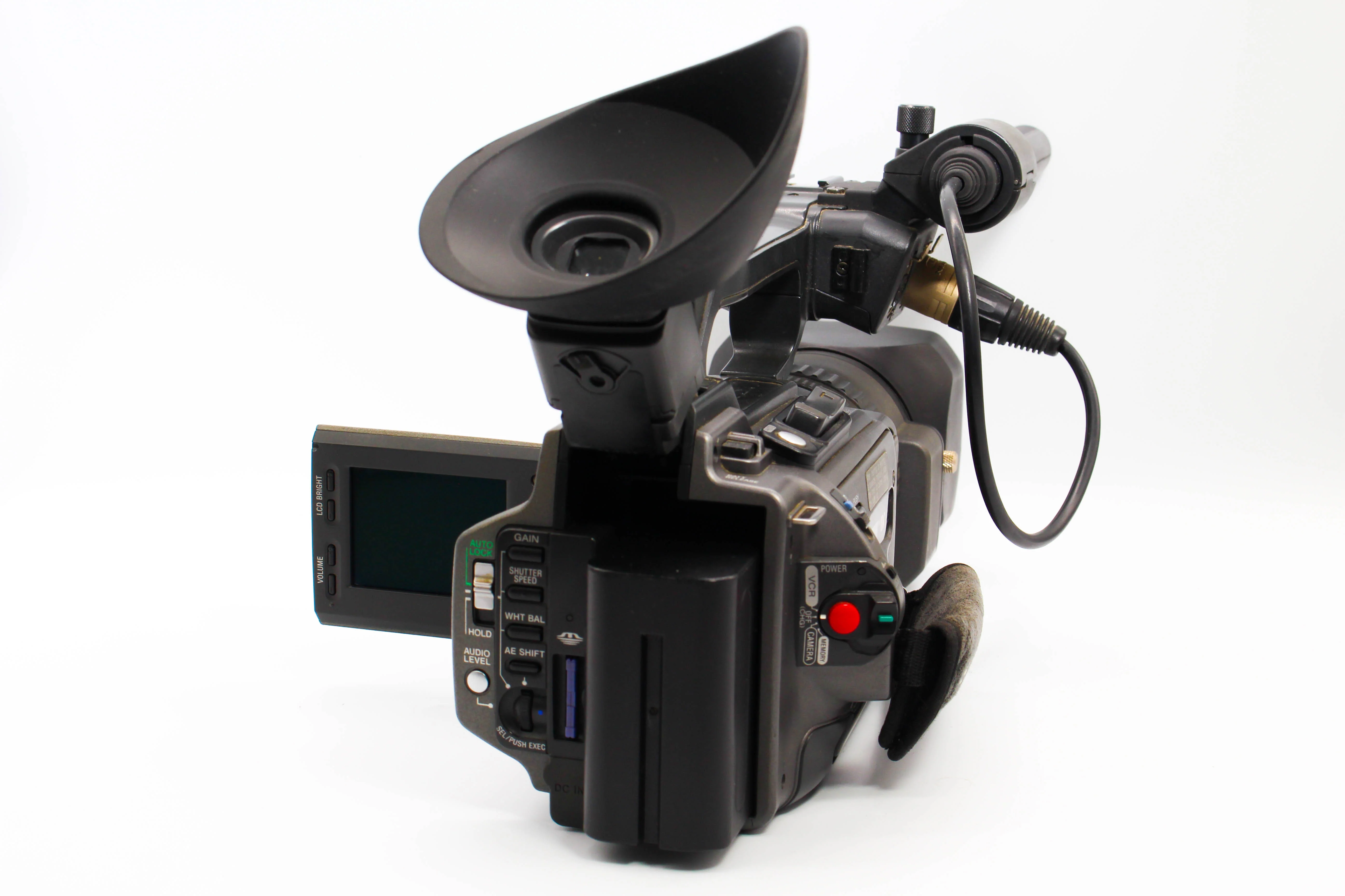 Sony DSR-PD150P MiniDV Digital Video Handycam Camcorder Camera - Tested Bundle - Image 5