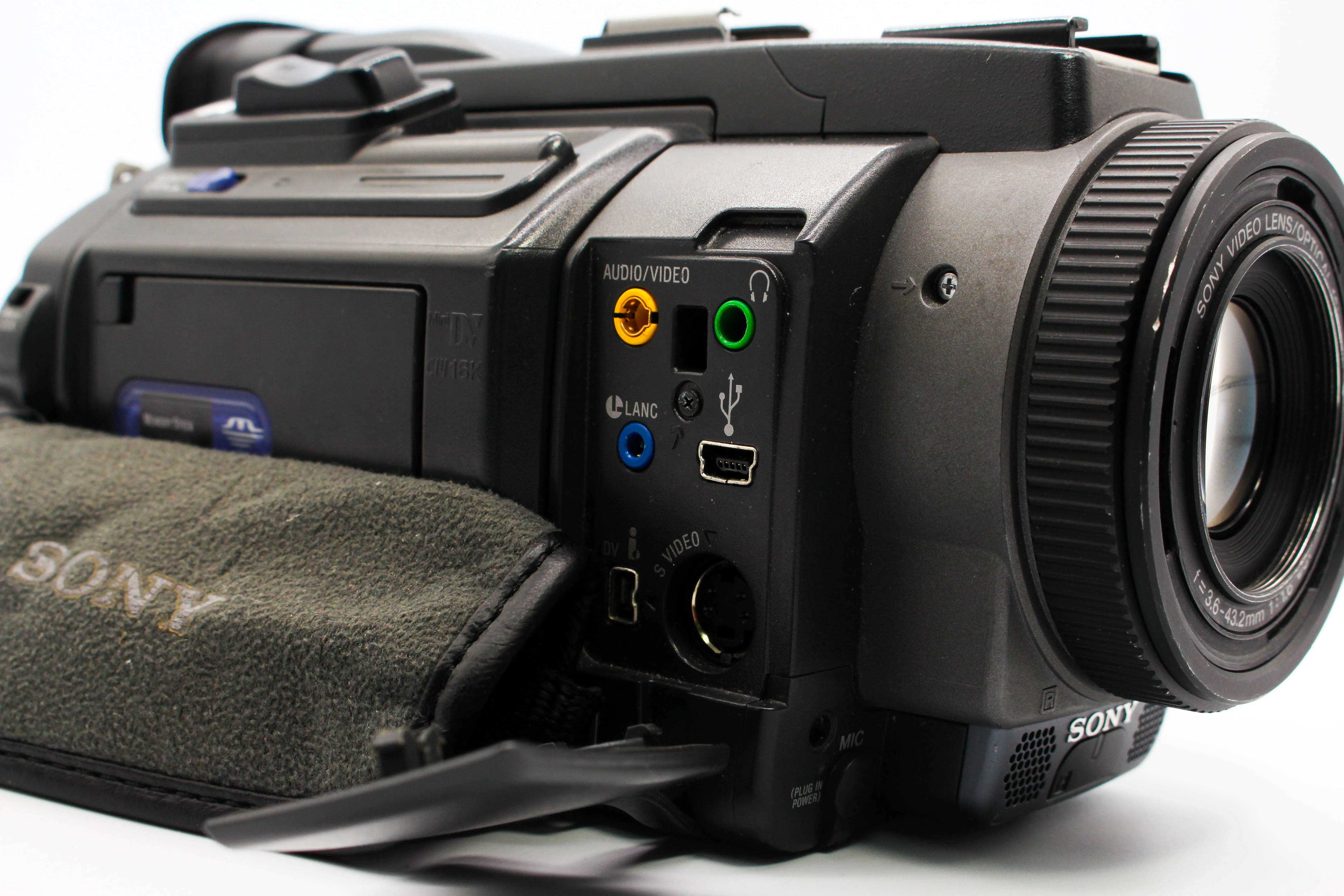 Sony DSR-PDX10P MiniDV Digital Video Handycam Camcorder Camera - Tested Bundle Excellent - Image 8