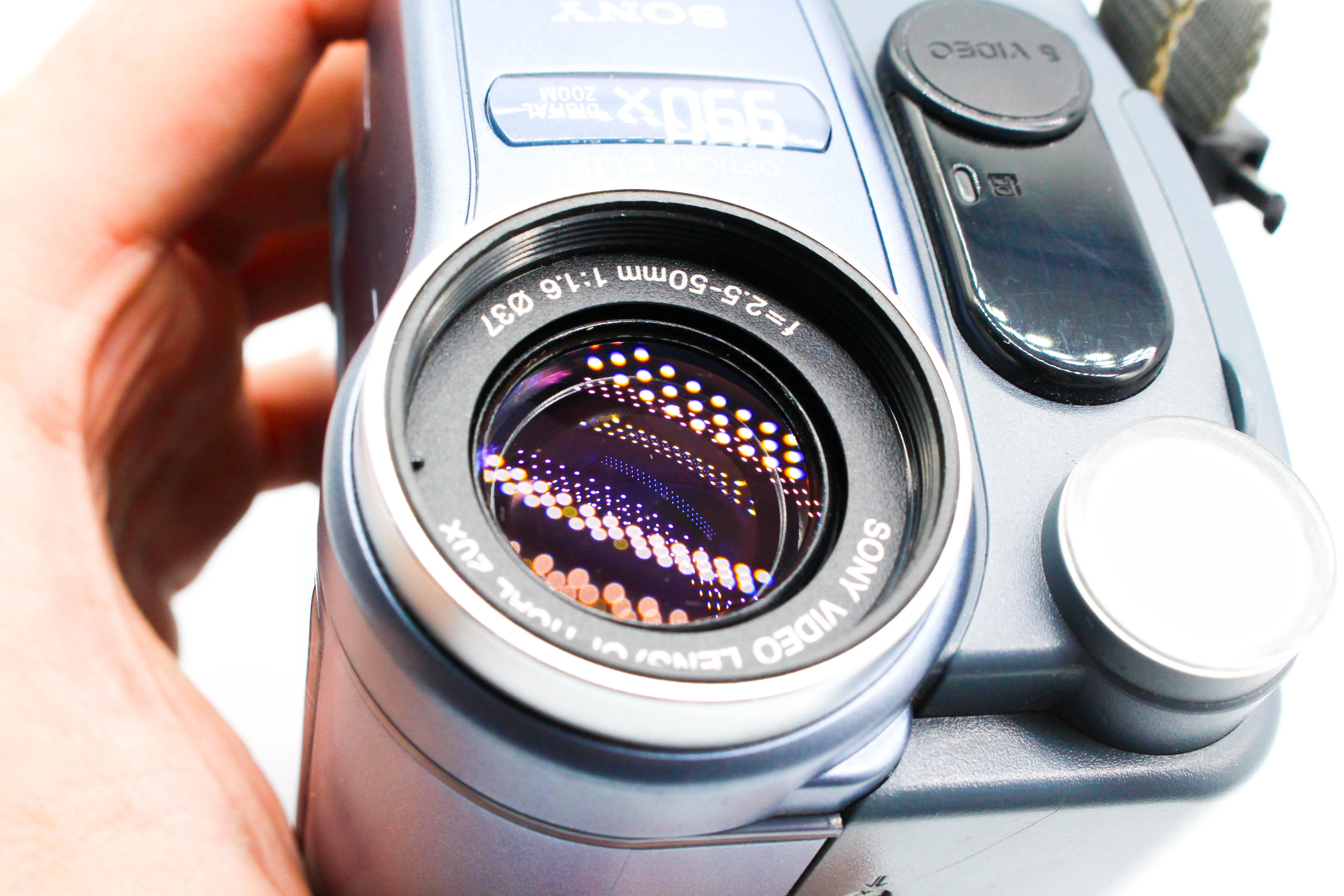 Sony CCD-TRV228E Hi8 Analog Camcorder Handycam Video Camera - Tested Bundle - Image 16