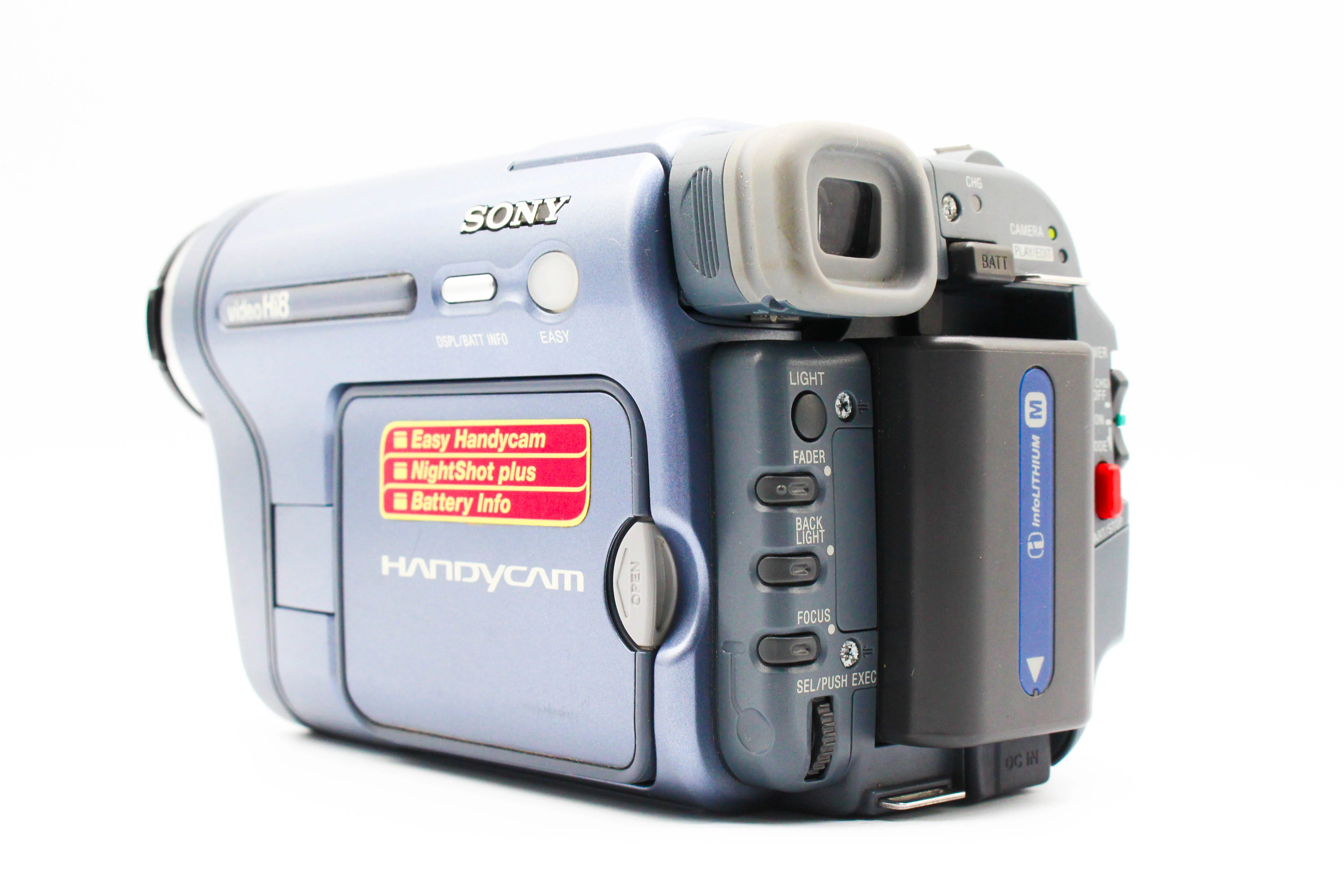 Sony CCD-TRV228E Hi8 Analog Camcorder Handycam Video Camera - Tested Bundle - Image 6