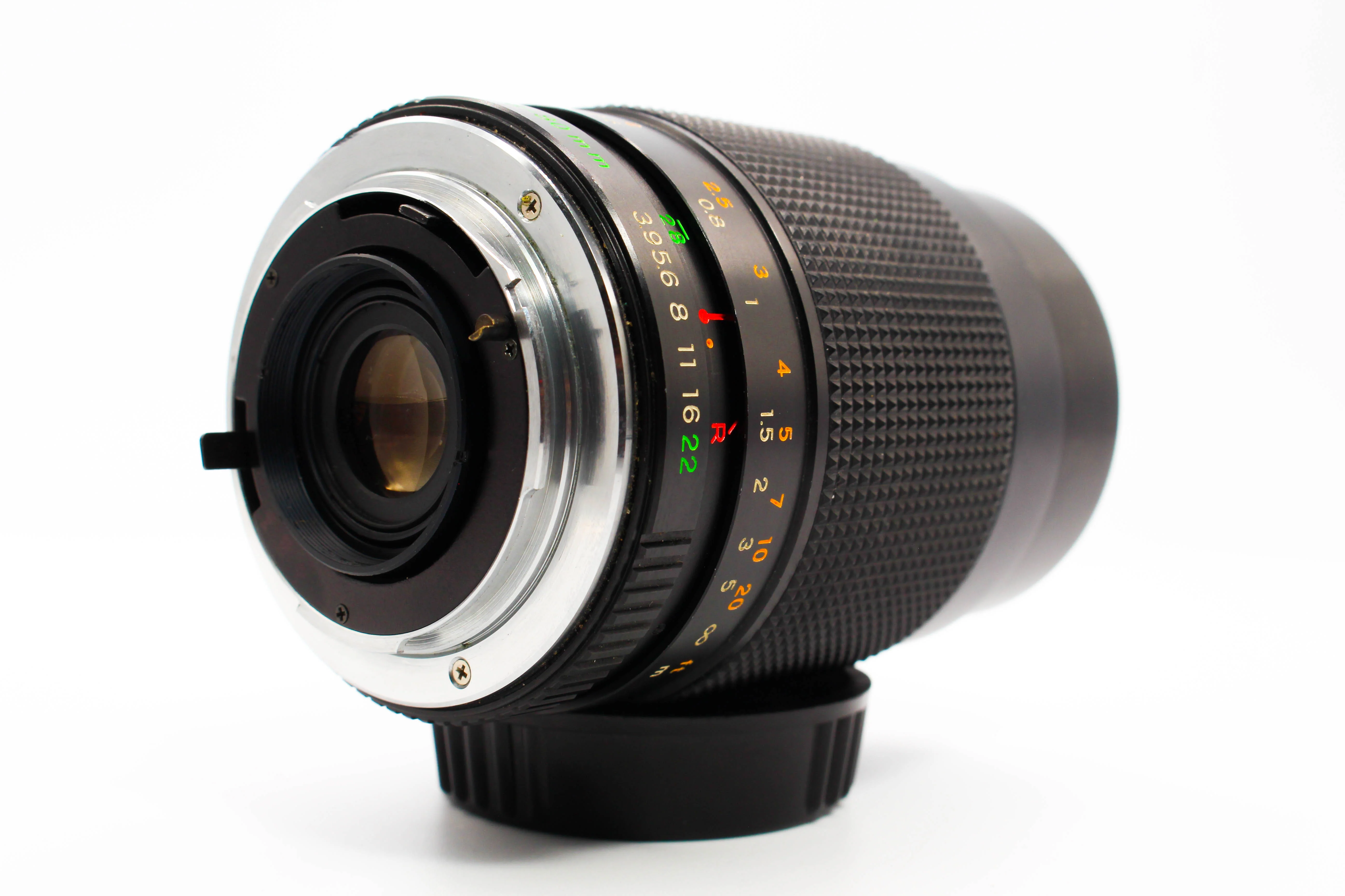 Yashica 28-80mm MC Zoom f:3.9-4.9 Lens With Macro - Tested Good - Image 4