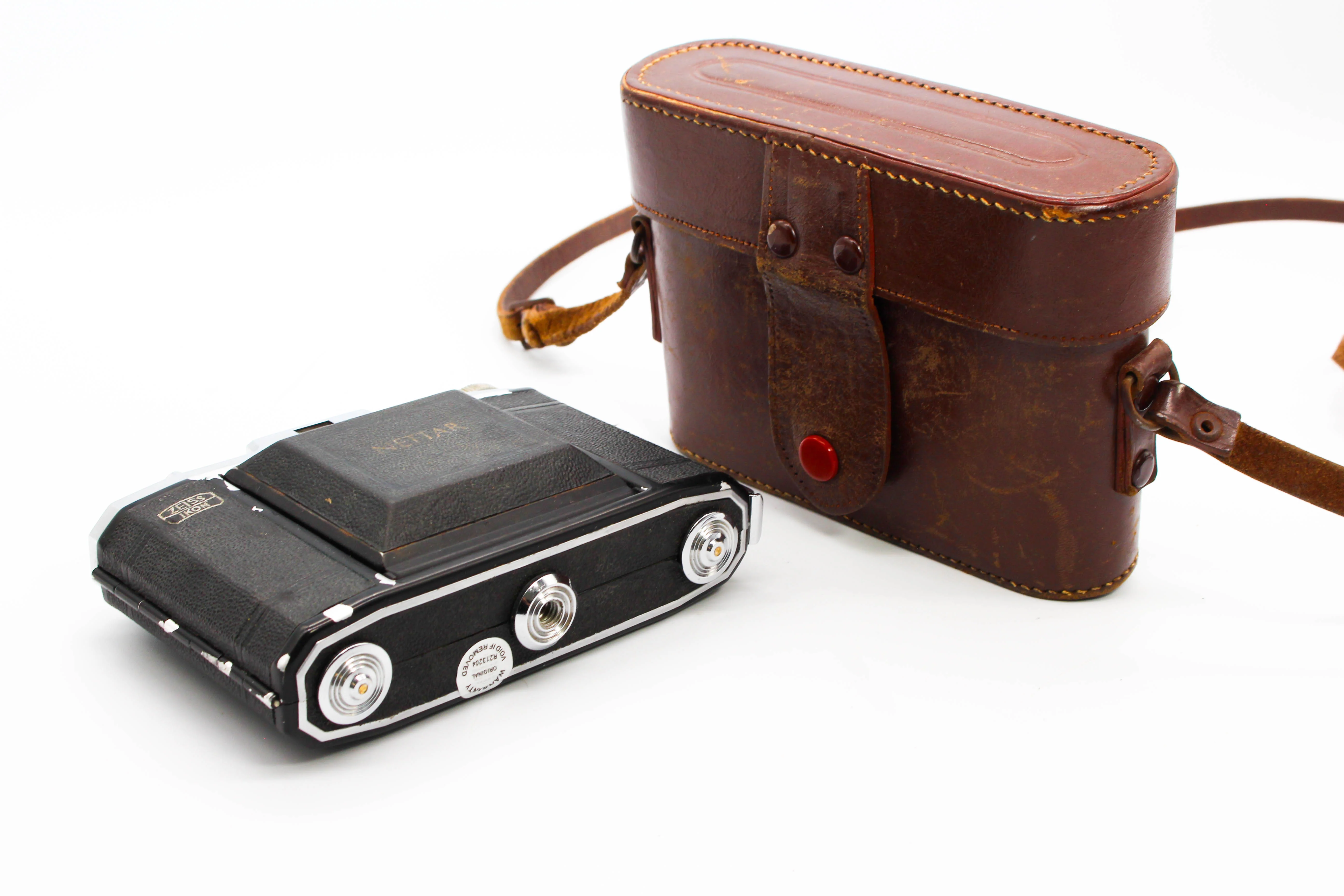 Zeiss Ikon Nettar Vintage Medium Format Film Folding Camera With 75mm f/6.3 Lens - Tested Bundle - Image 2